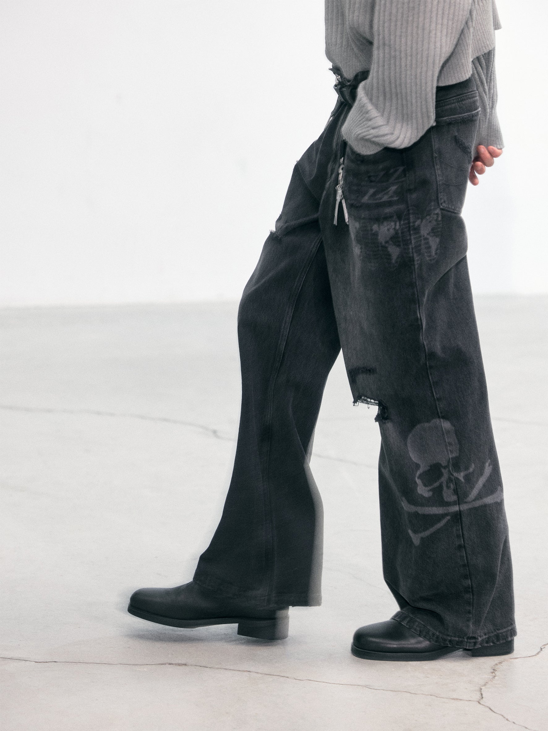 C2H4 x Mastermind JAPAN Vol.3 Totem Laser Jeans
