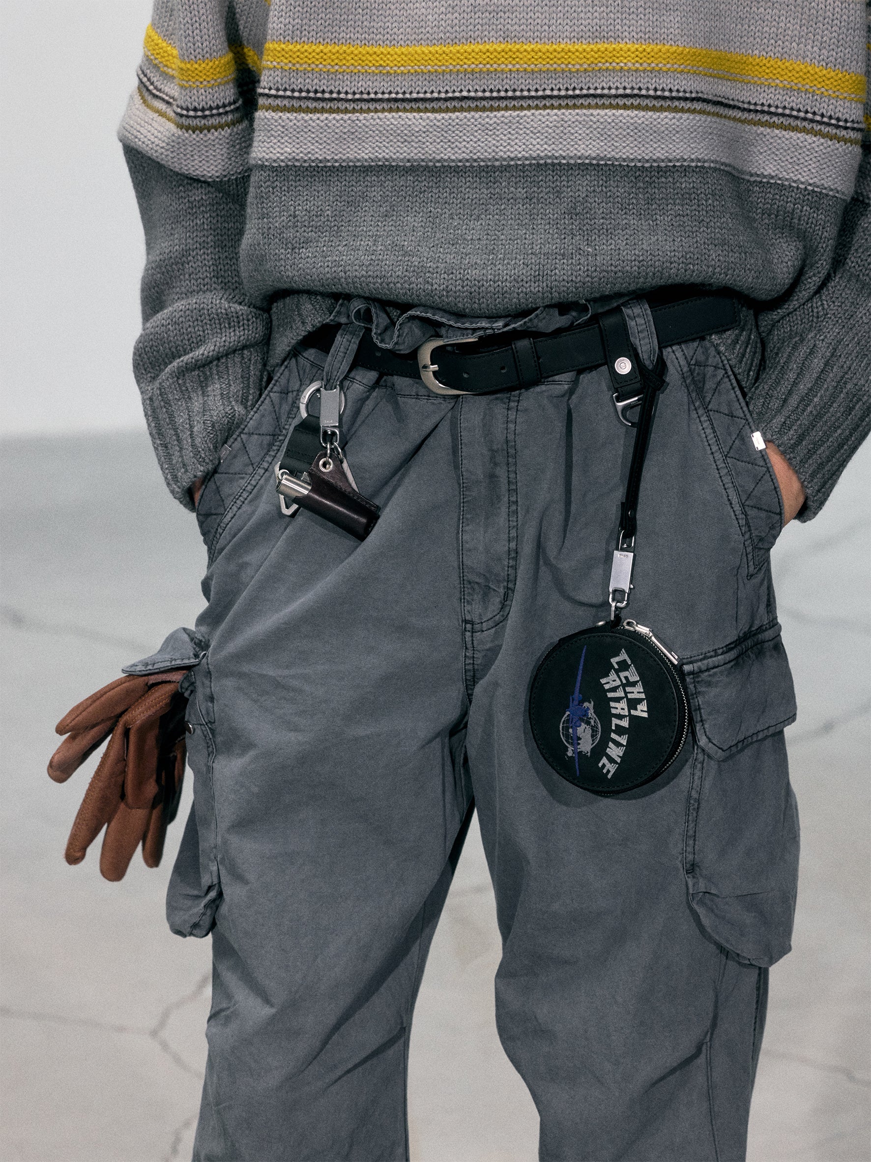 010 - C2H4 Airline Pouch