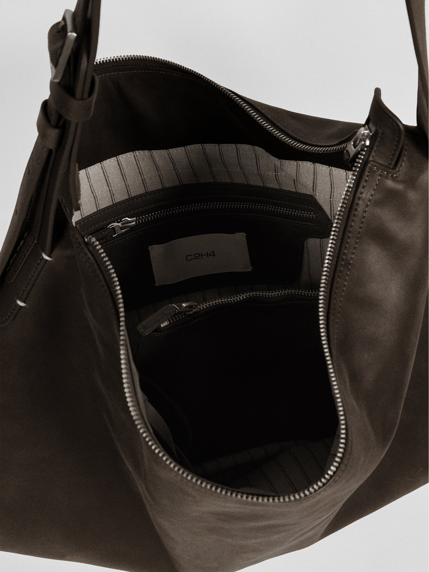 011 - Brentwood Alley Bag
