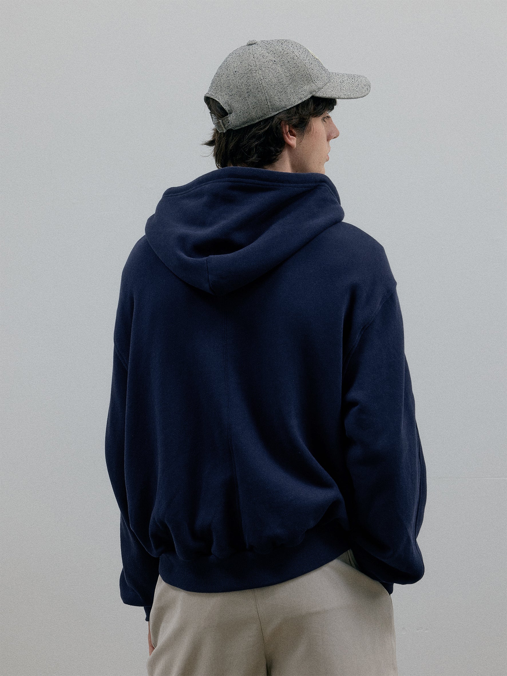011 - Founder Basic Zip-up Hoodie