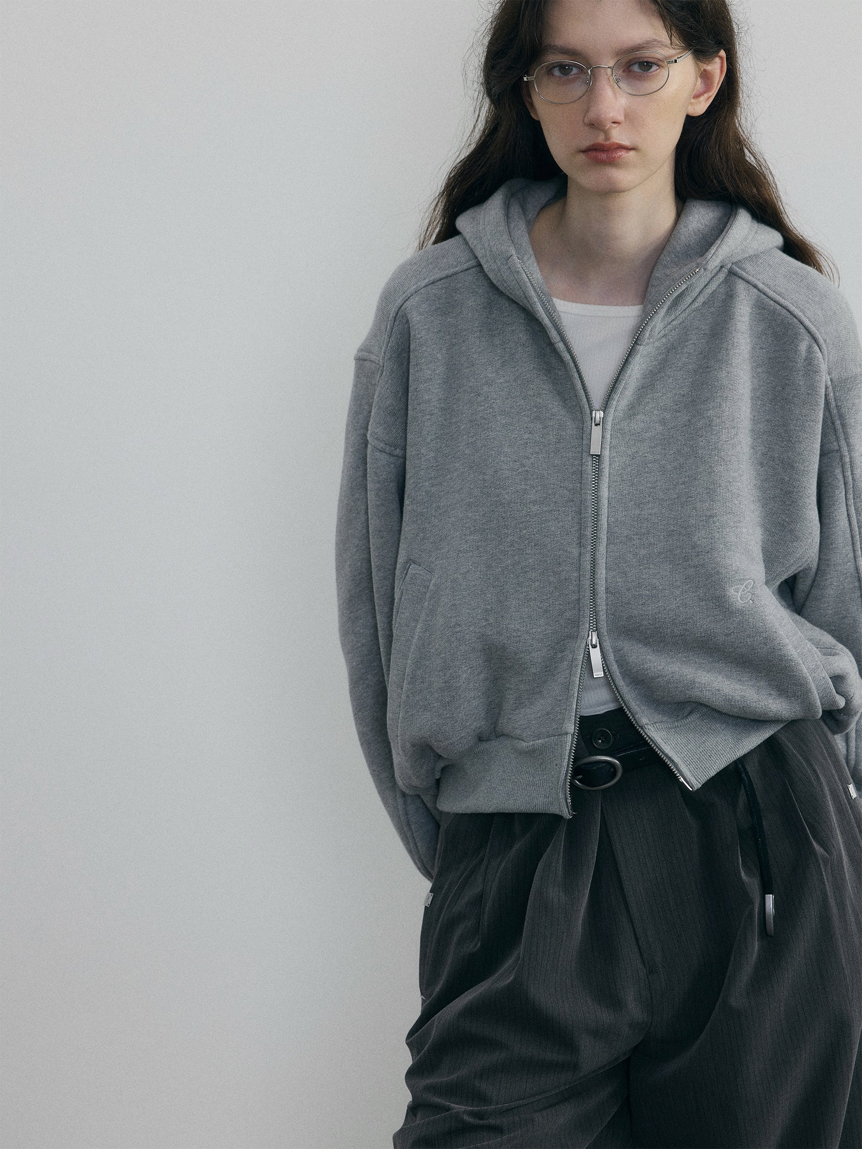 011 - Founder Basic Zip-up Hoodie