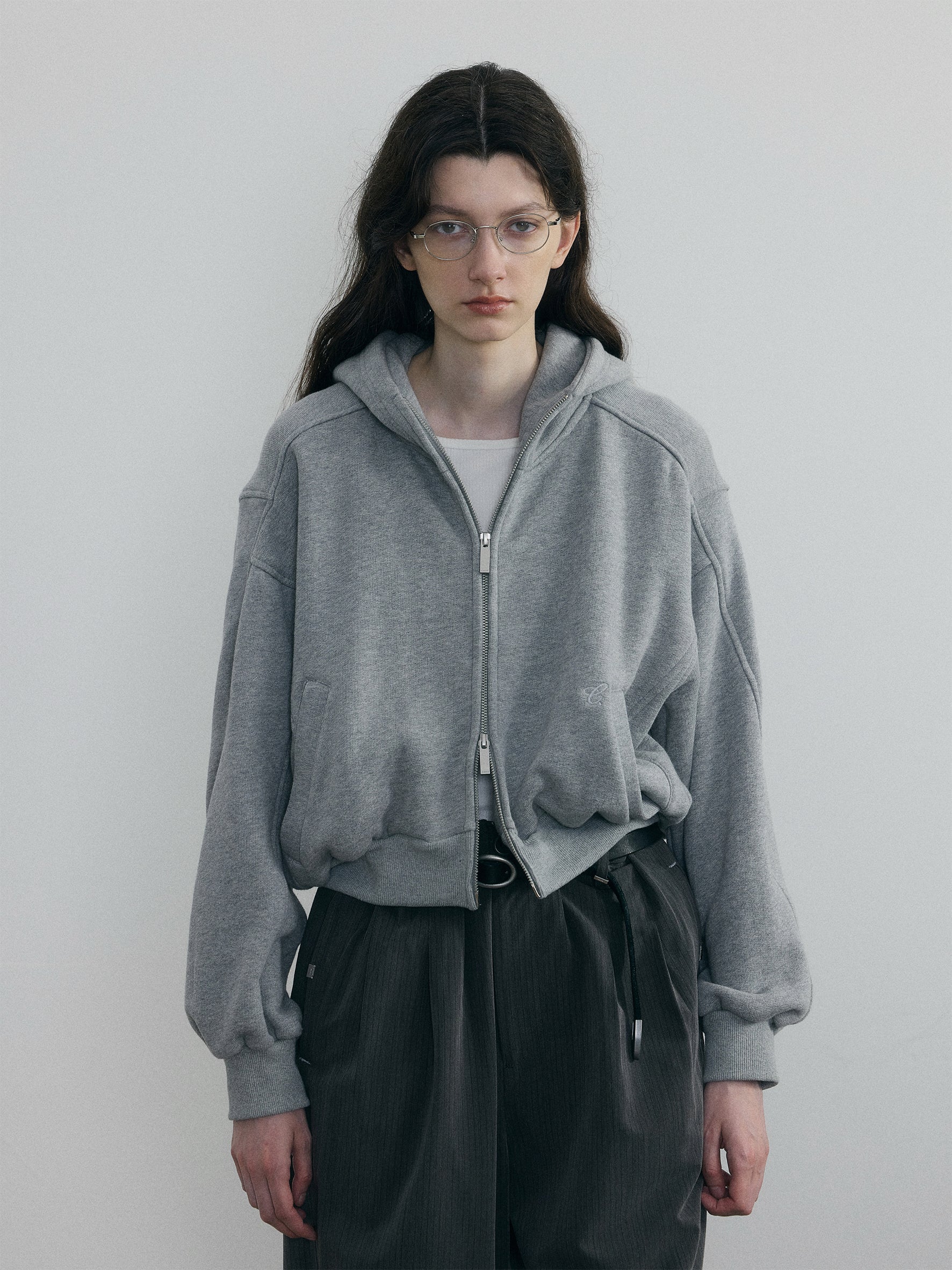 011 - Founder Basic Zip-up Hoodie