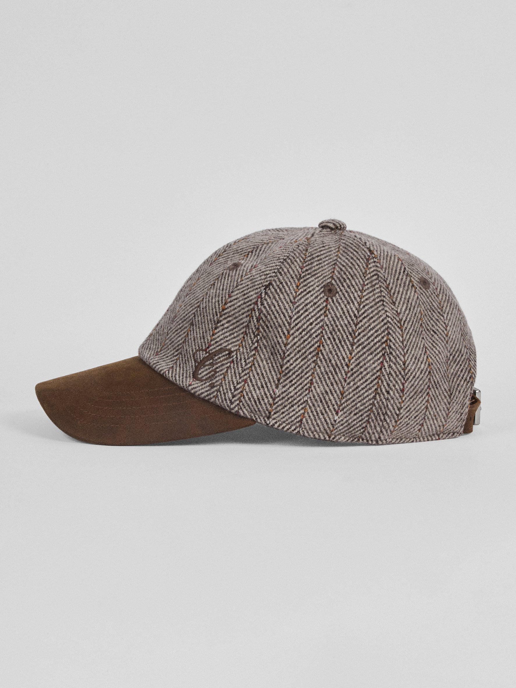 011 - La Roche Afternoon Baseball Cap