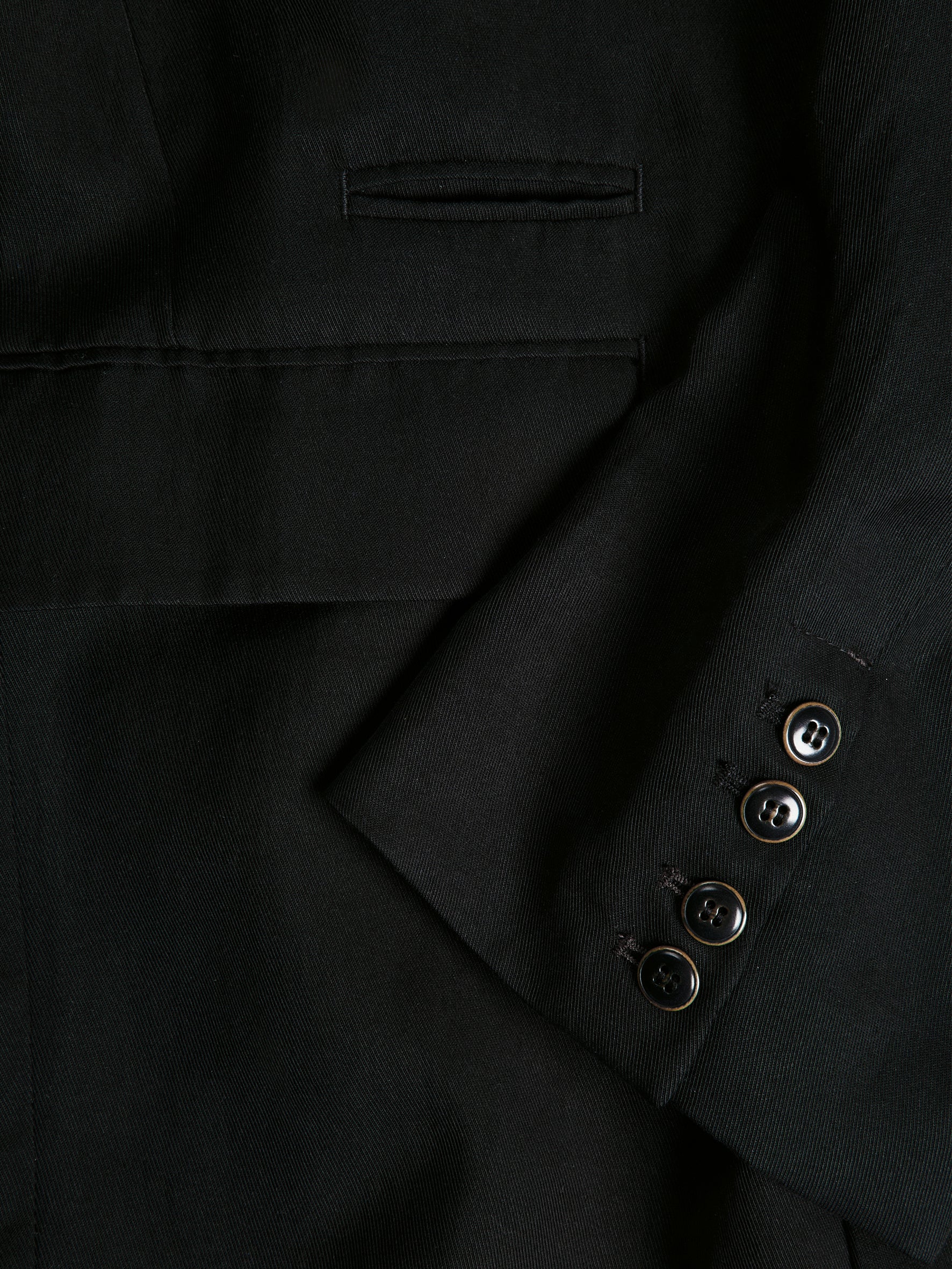 011 - Brentwood Alley Blazer