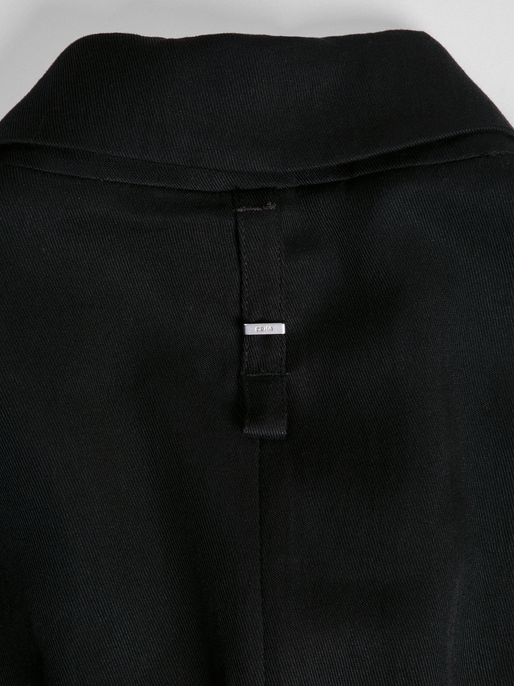 011 - Brentwood Alley Blazer