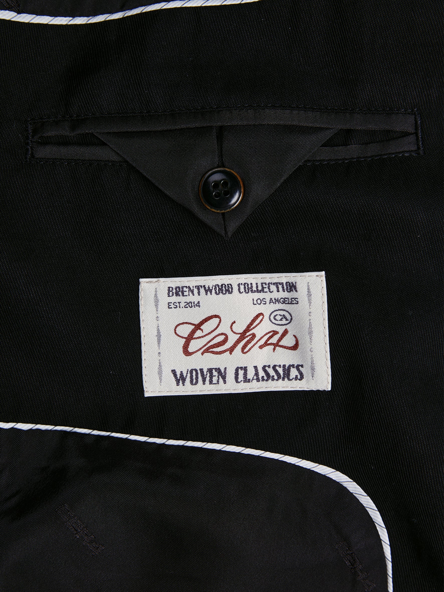 011 - Brentwood Alley Blazer
