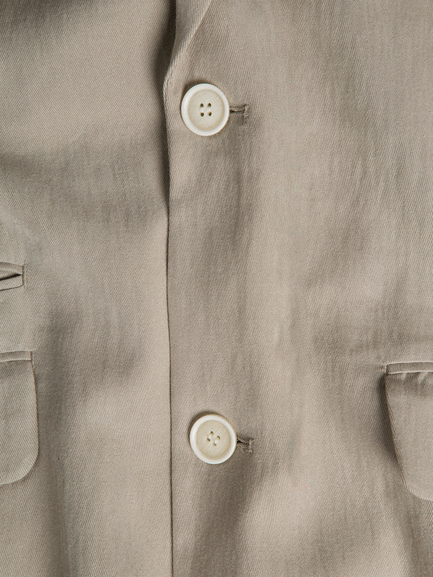 011 - Brentwood Alley Blazer
