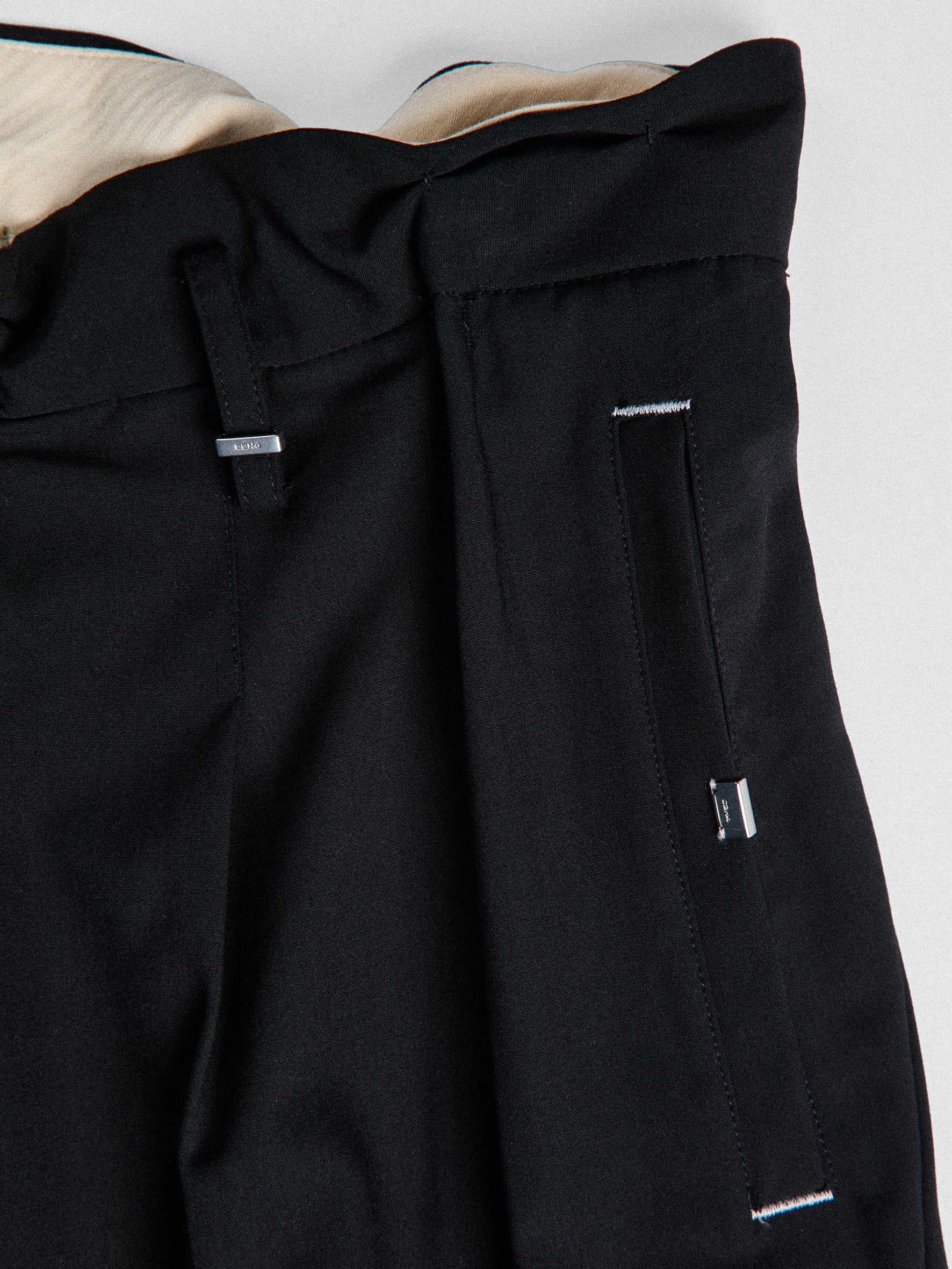 011 - Vrille Tailored Pants