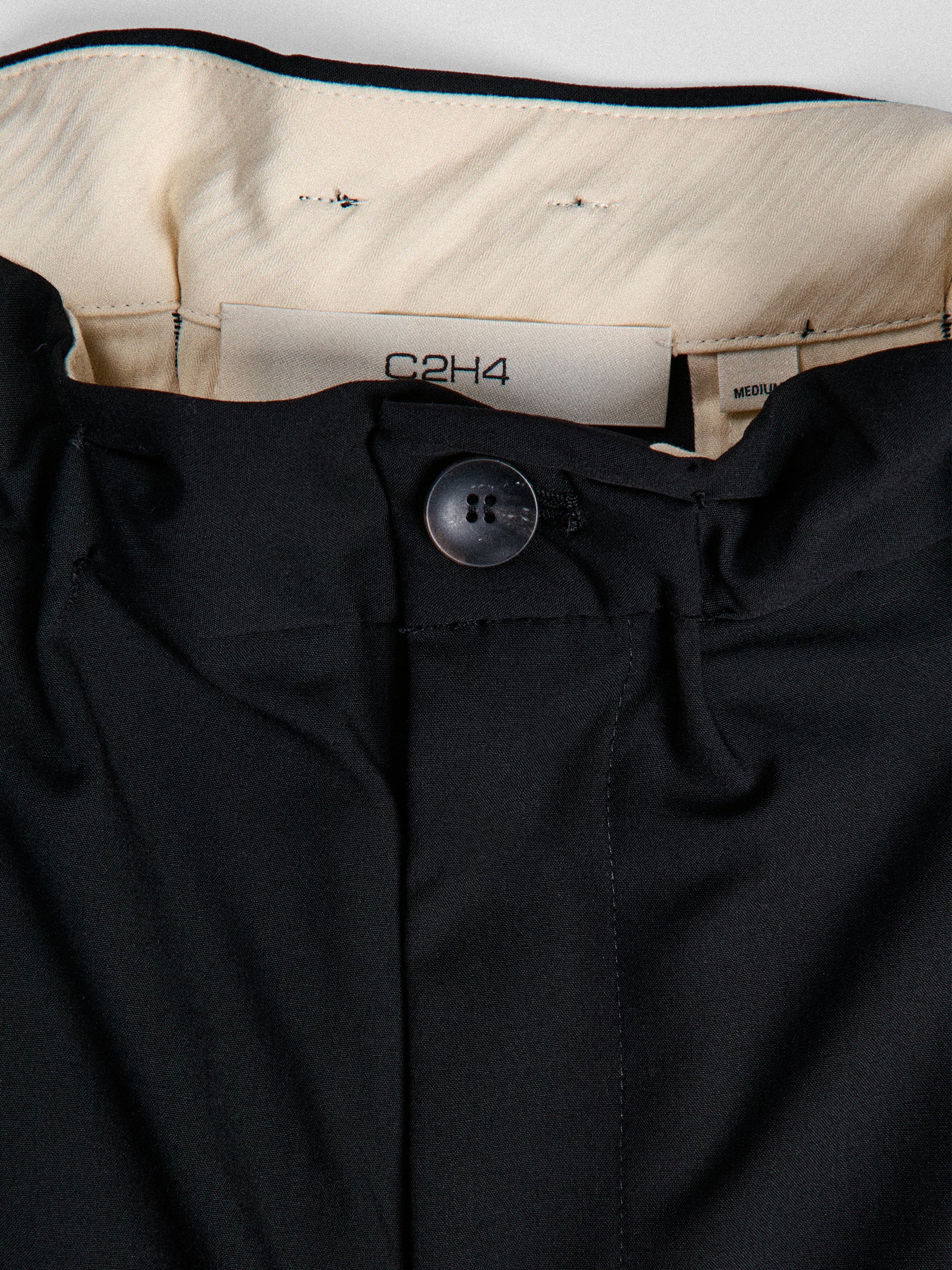 011 - Vrille Tailored Pants