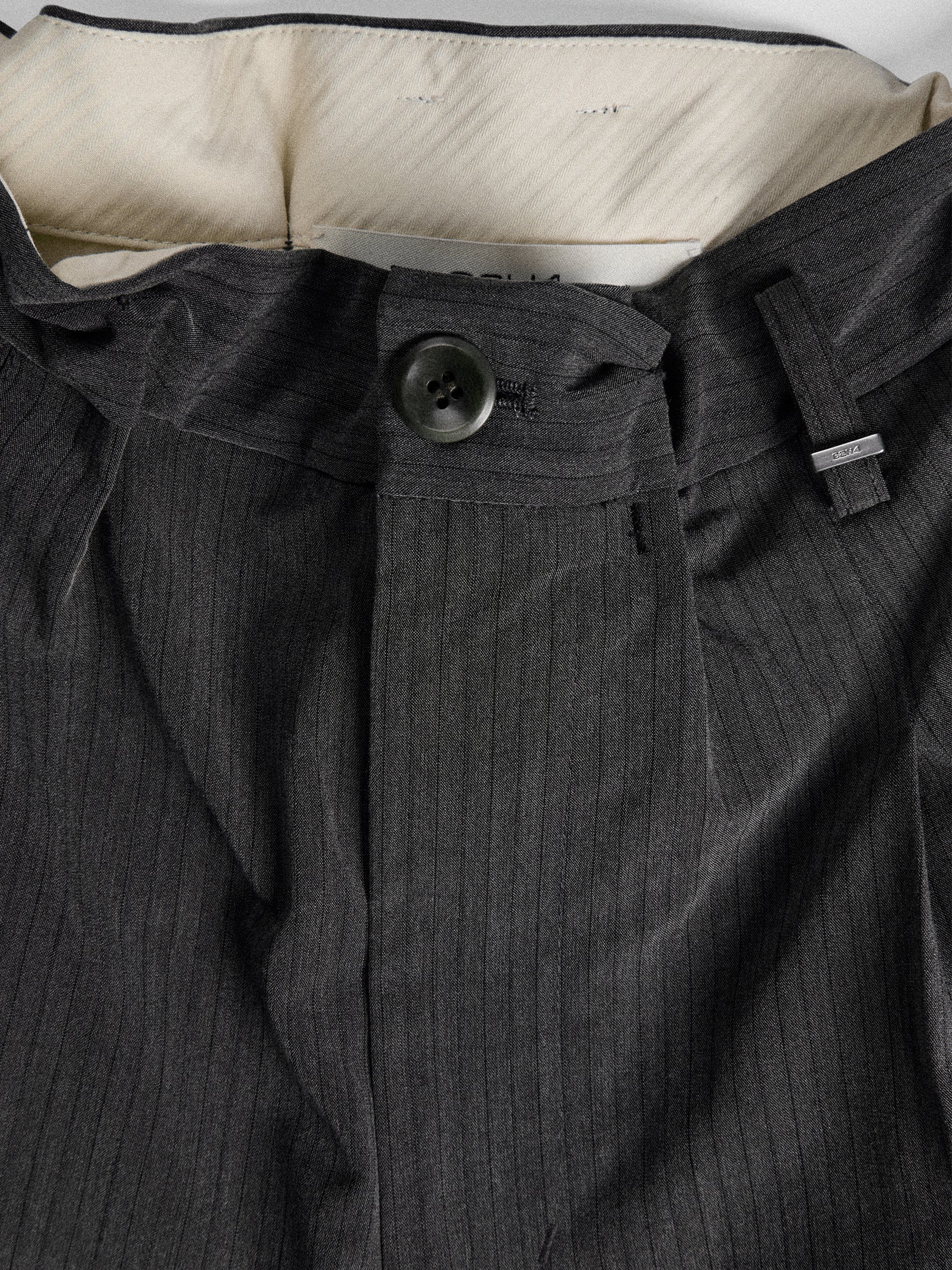 011 - Vrille Tailored Pants