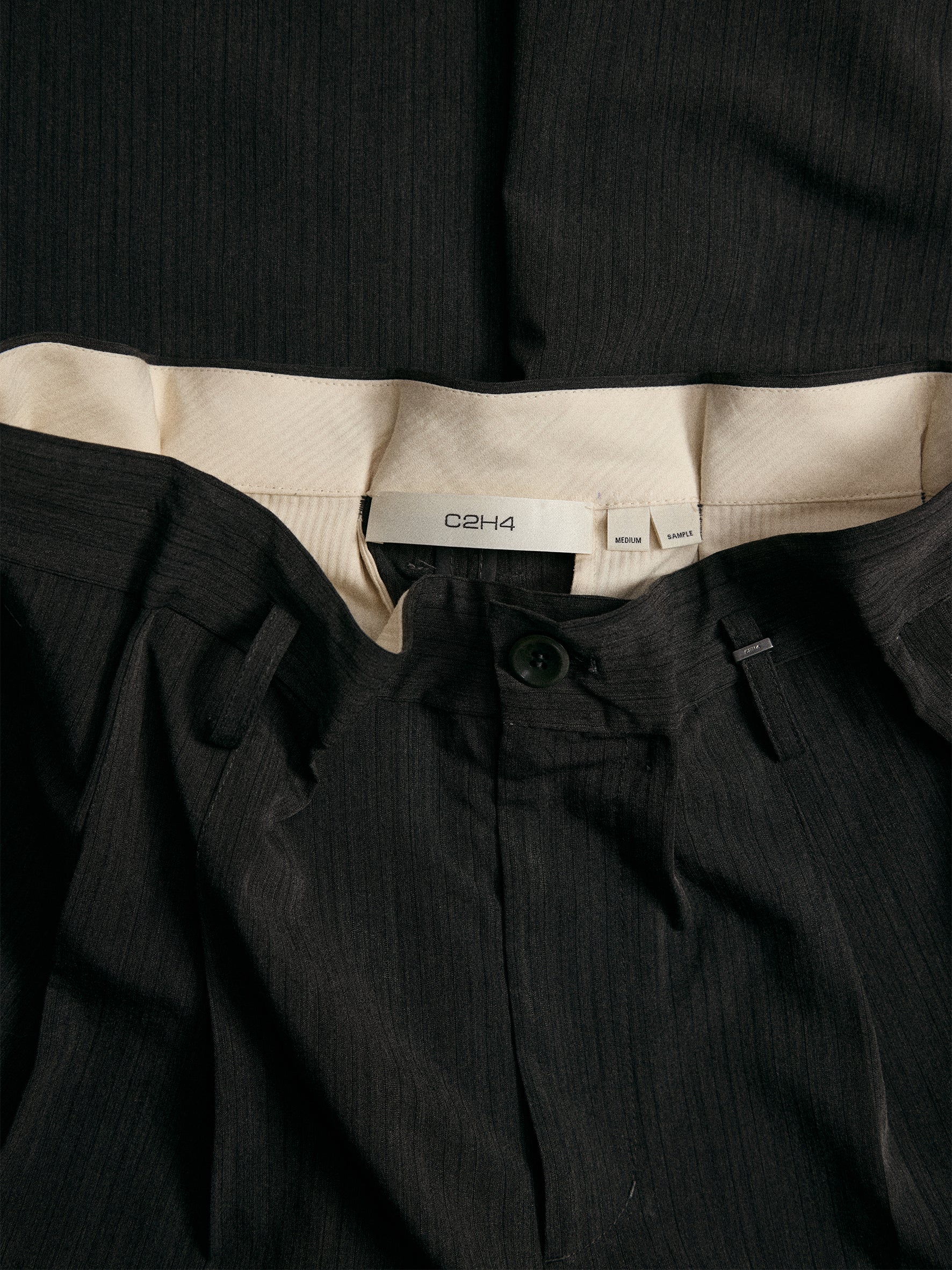 011 - Vrille Tailored Pants