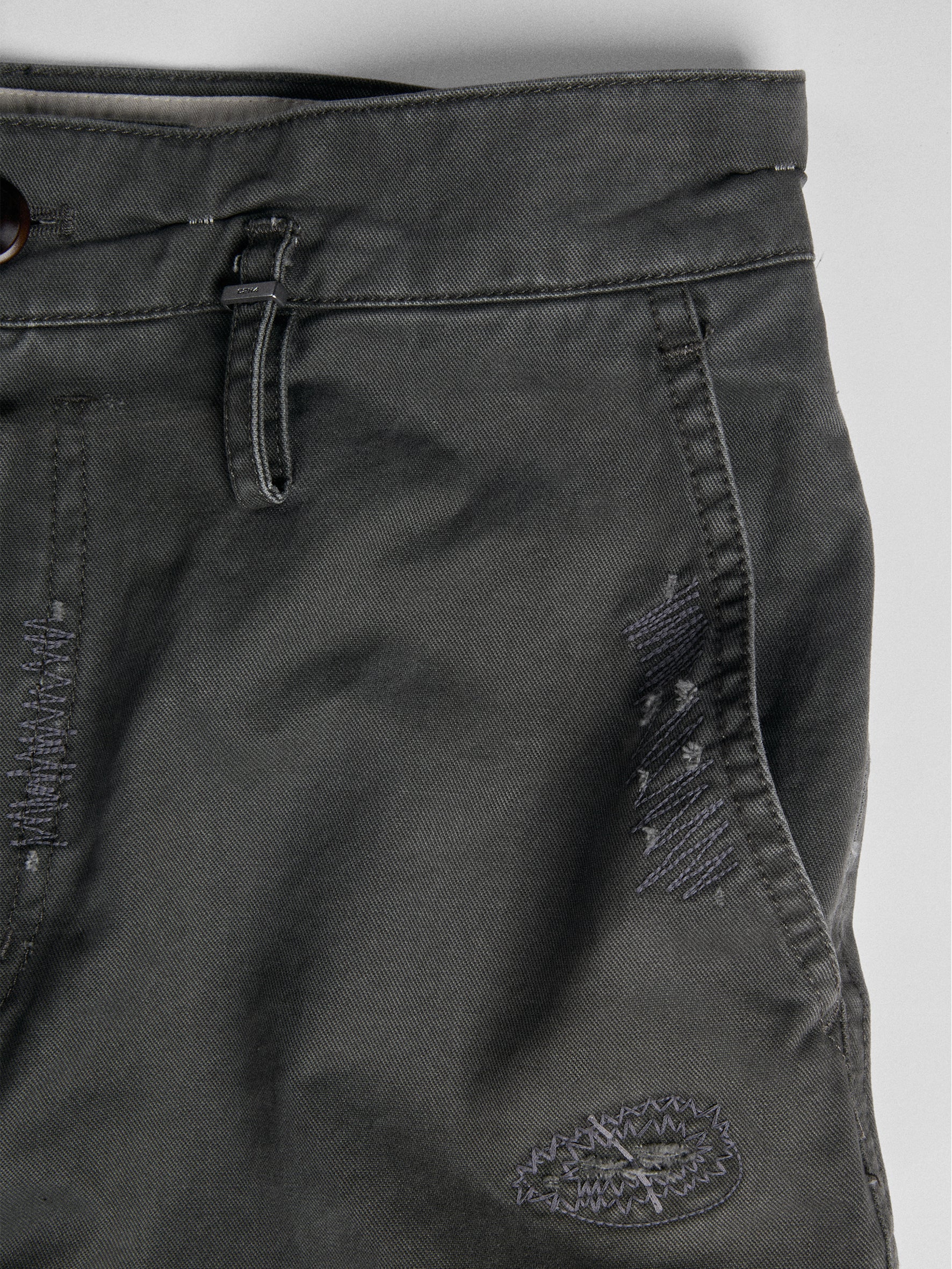 011 - Moccasin Memory Faded Chino