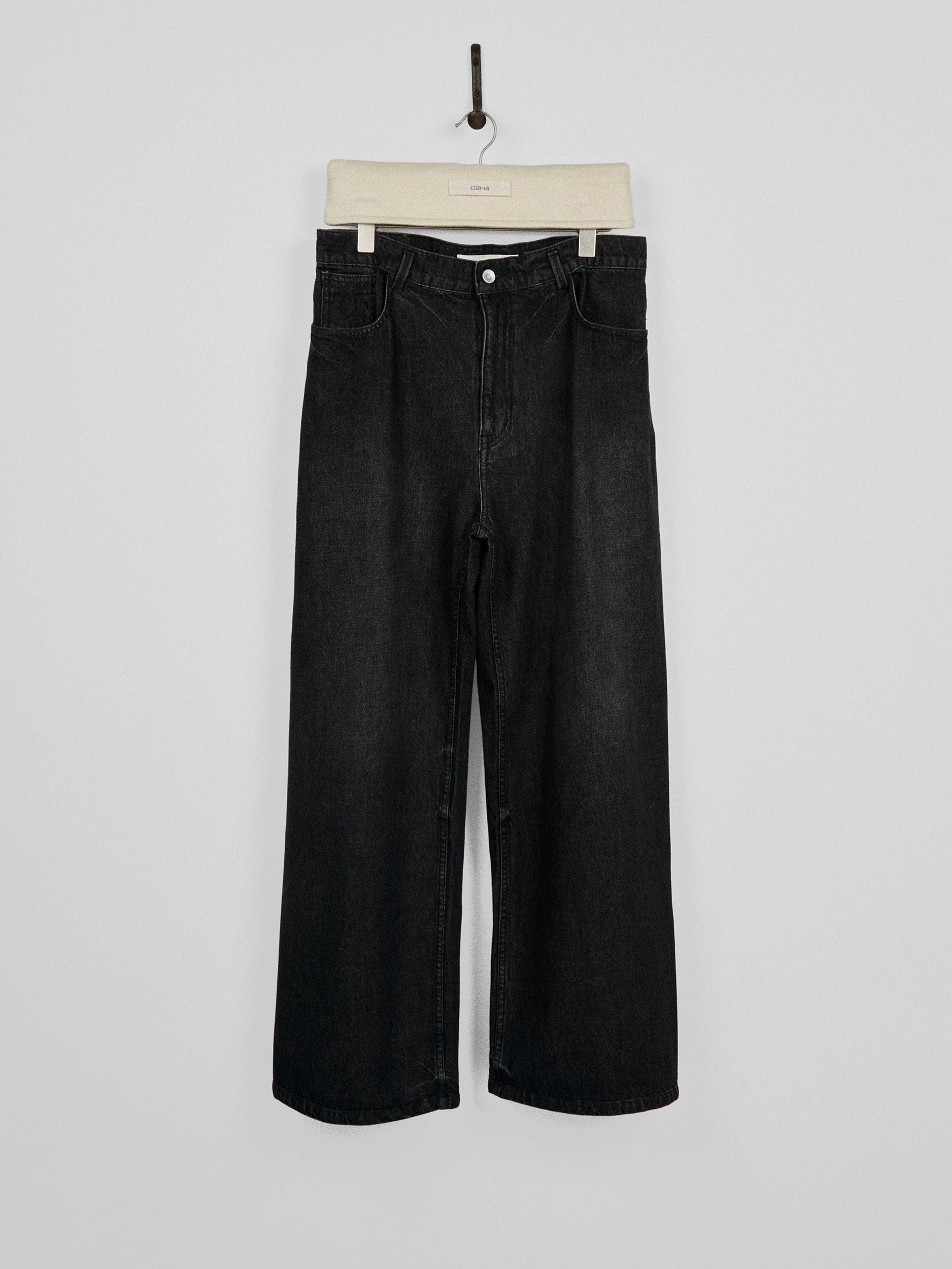 011 - La Roche Afternoon Jeans