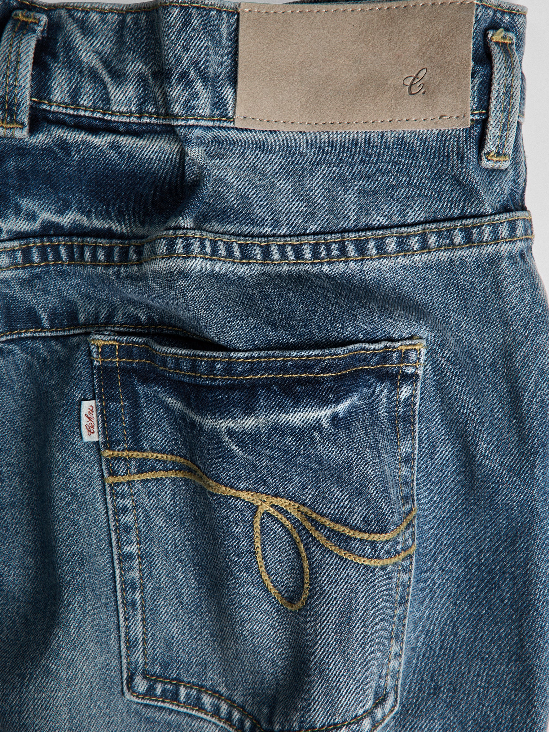 011 - La Roche Afternoon Jeans