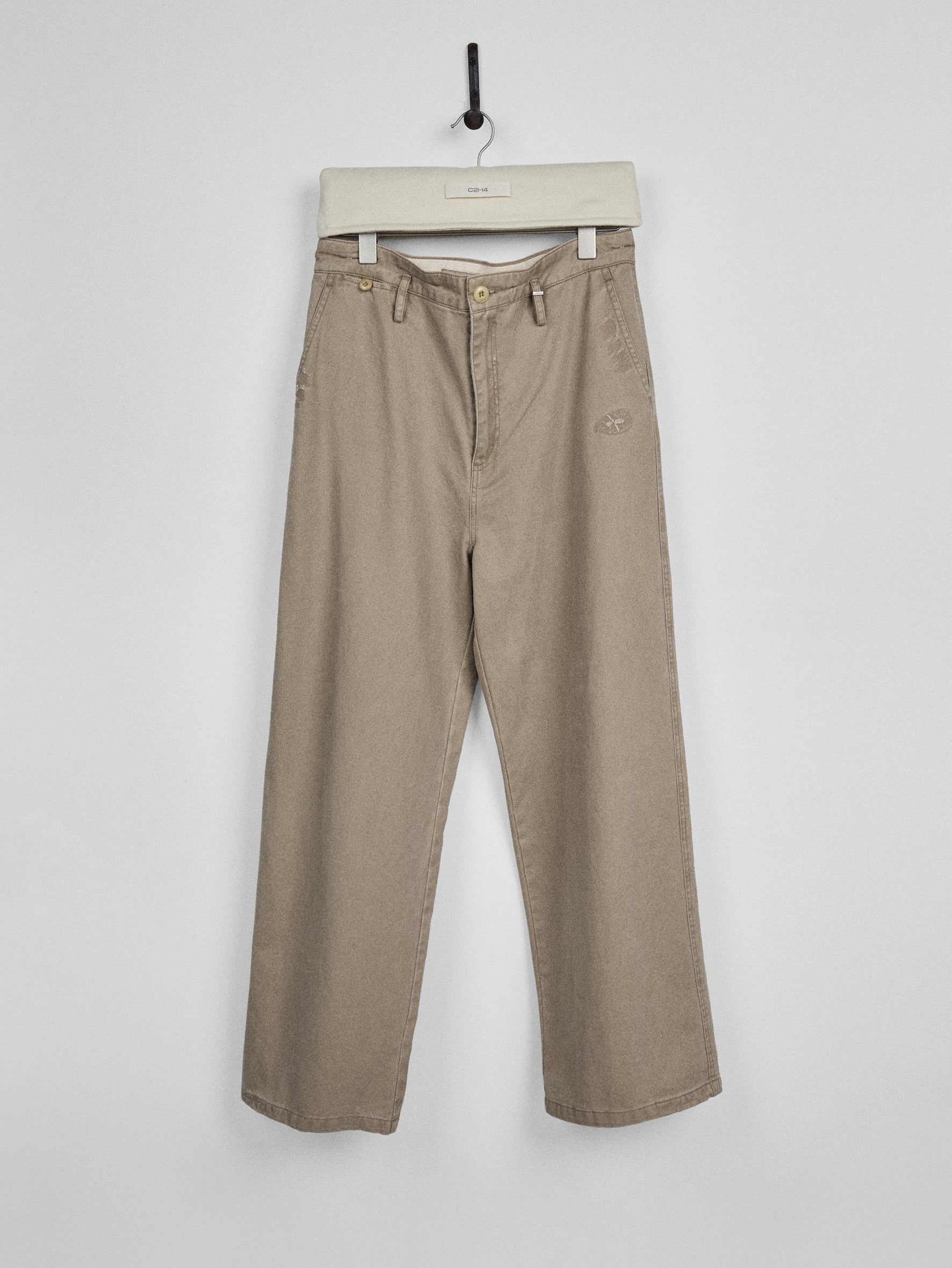 011 - Moccasin Memory Faded Chino