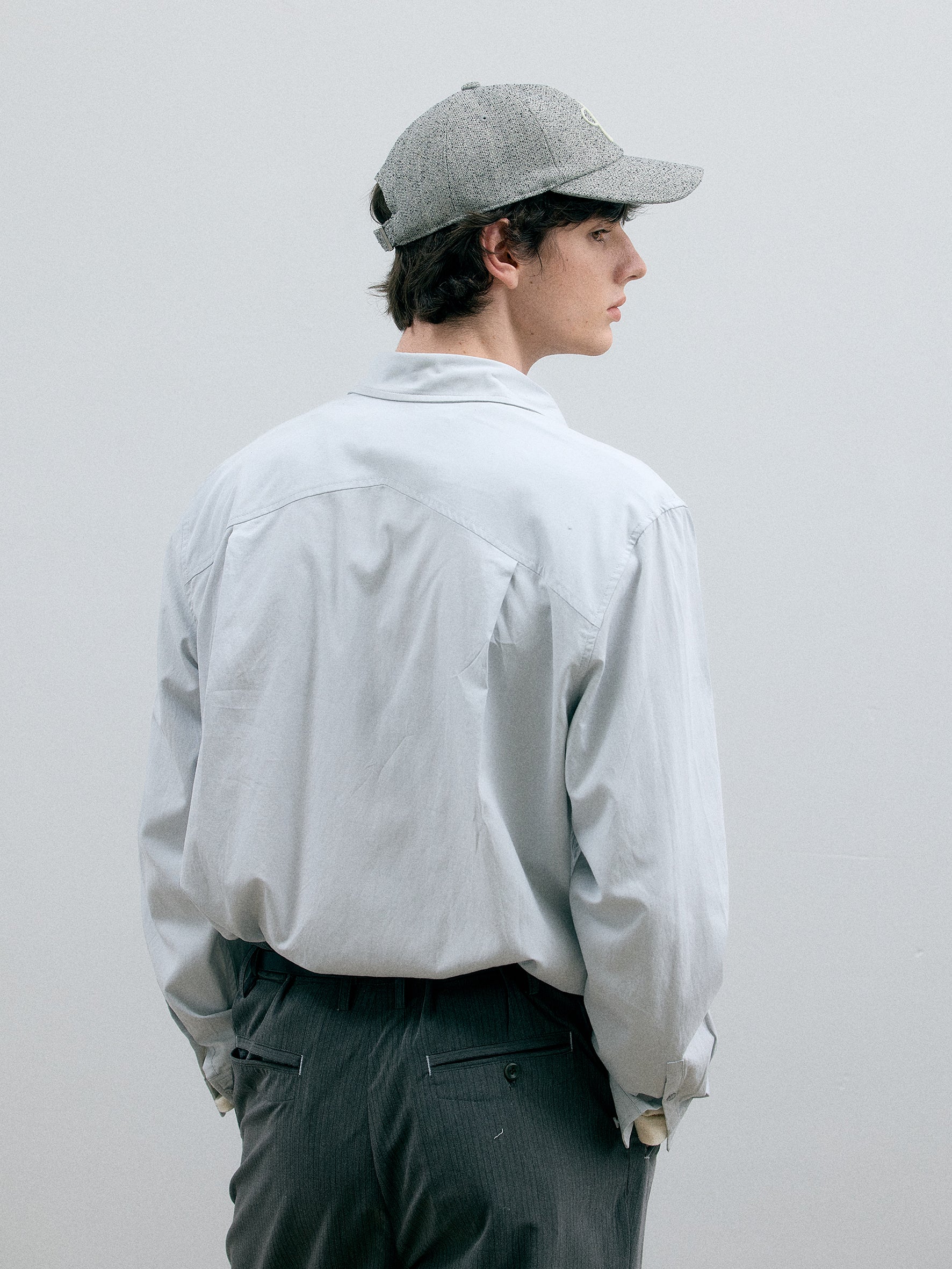 011 - Curator Basic Shirt