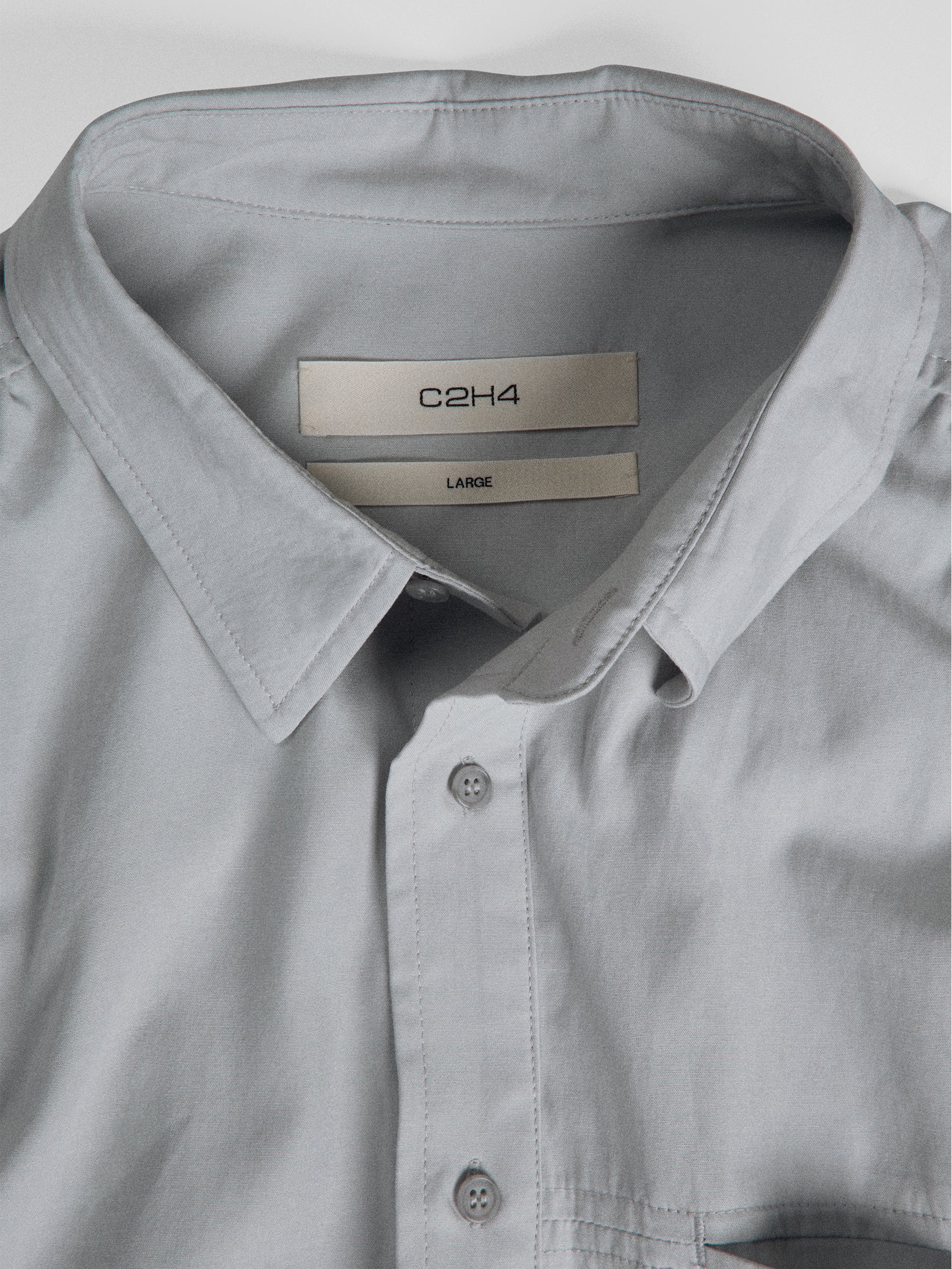 011 - Curator Basic Shirt