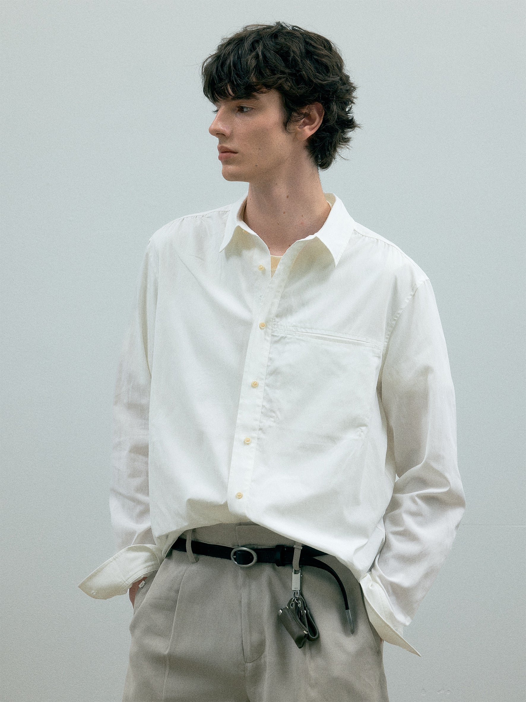 011 - Curator Basic Shirt