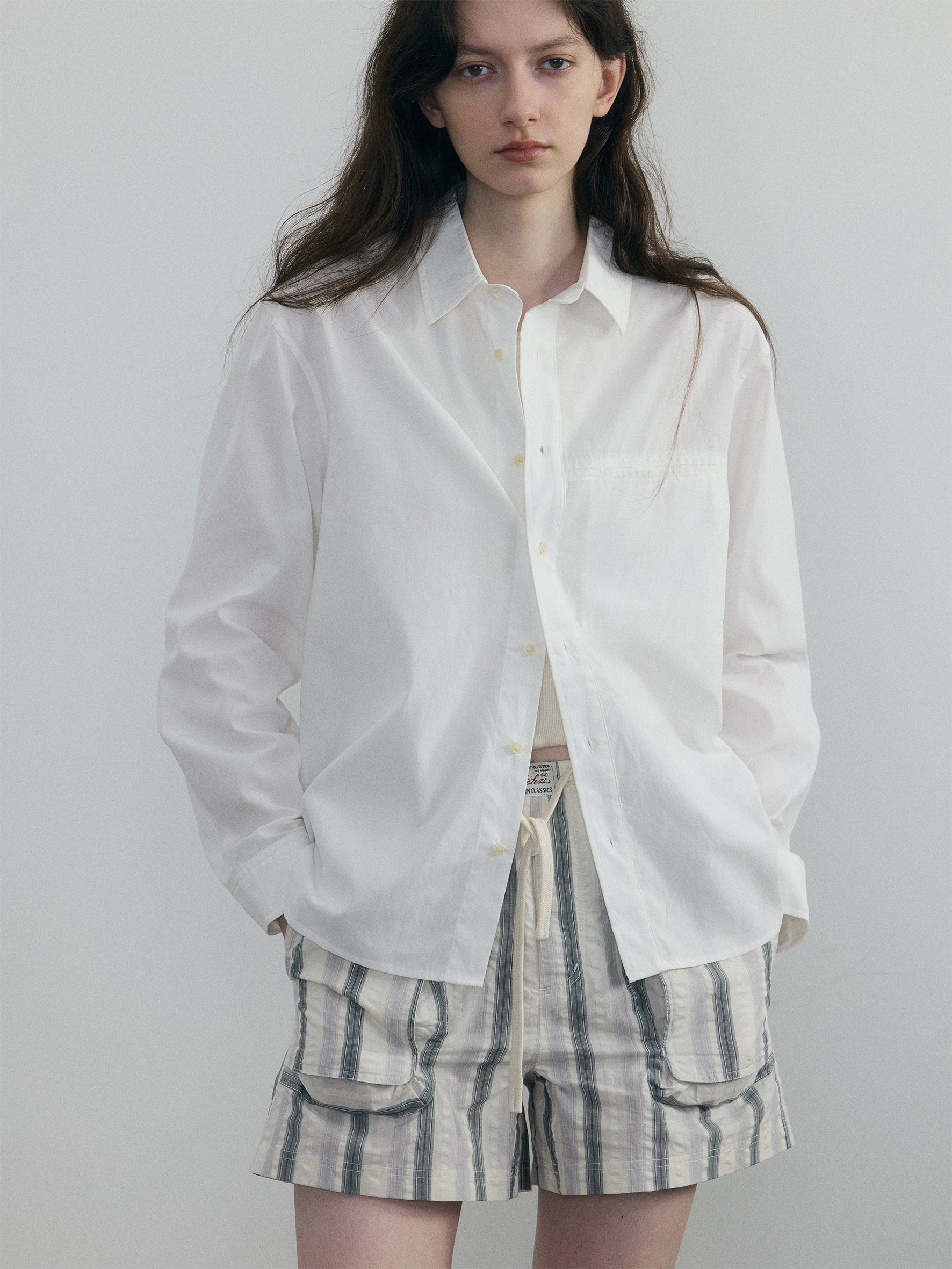 011 - Curator Basic Shirt