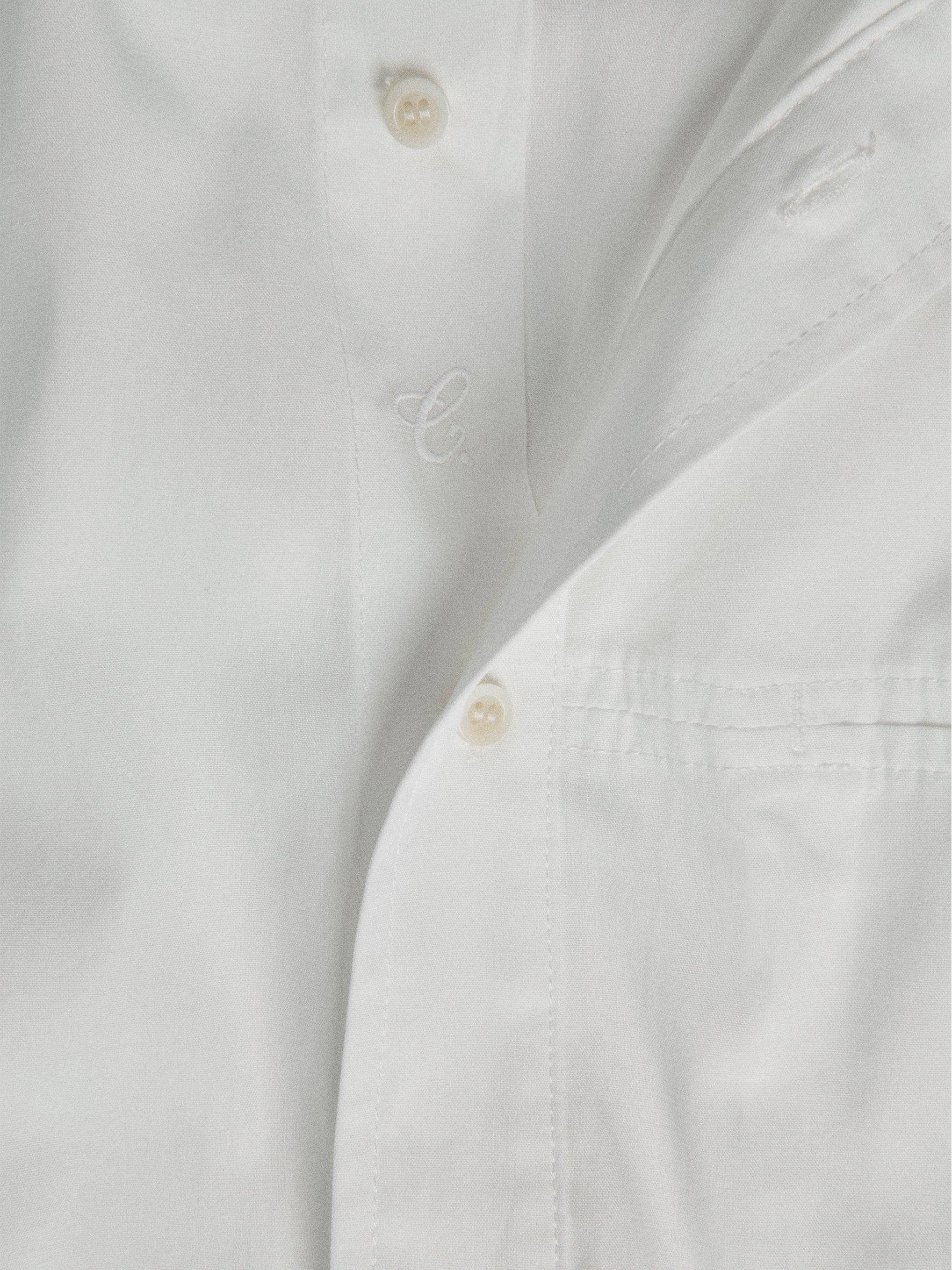 011 - Curator Basic Shirt
