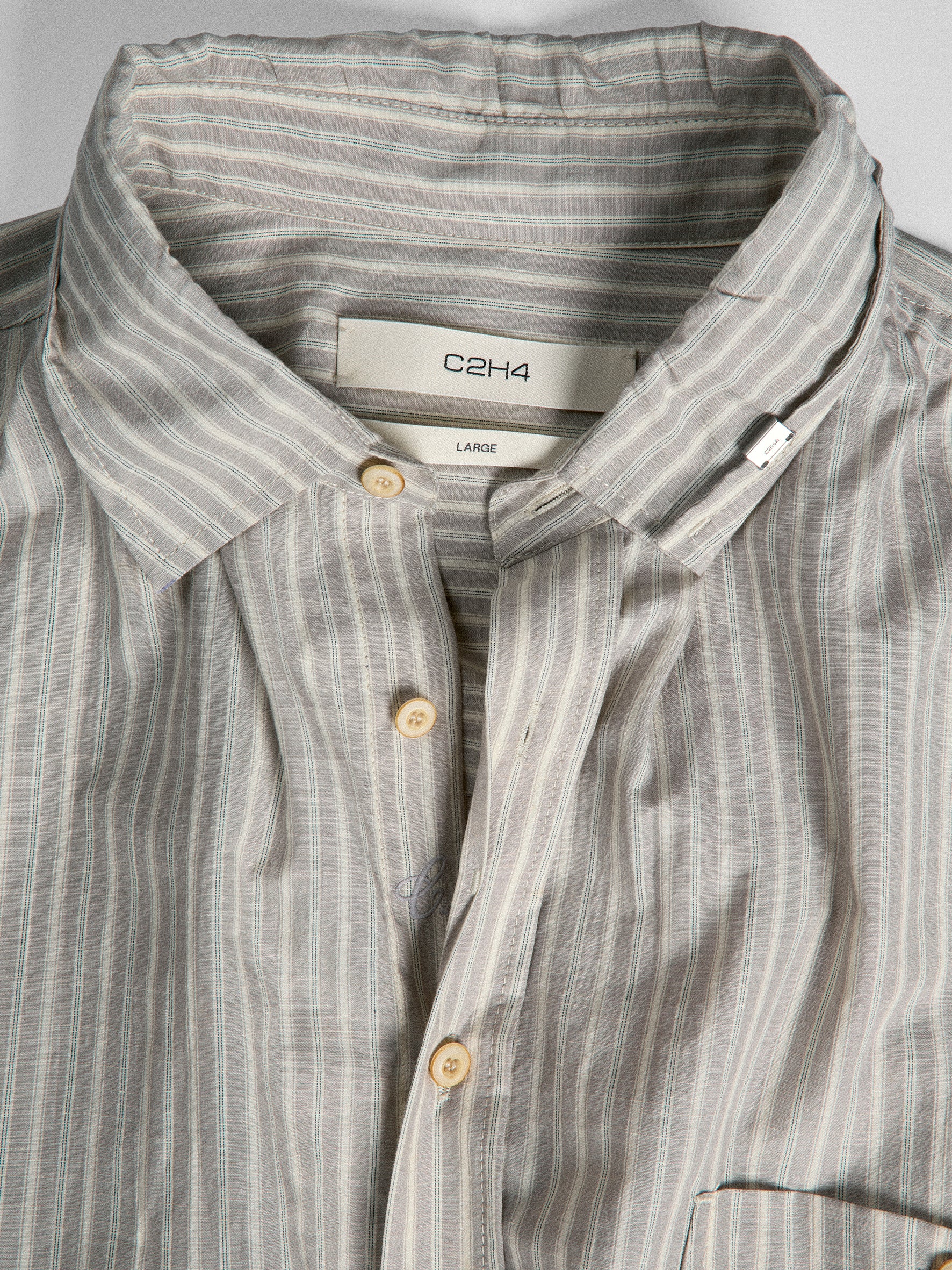 011 - Old Time Wardrobe Wrinkled Shirt