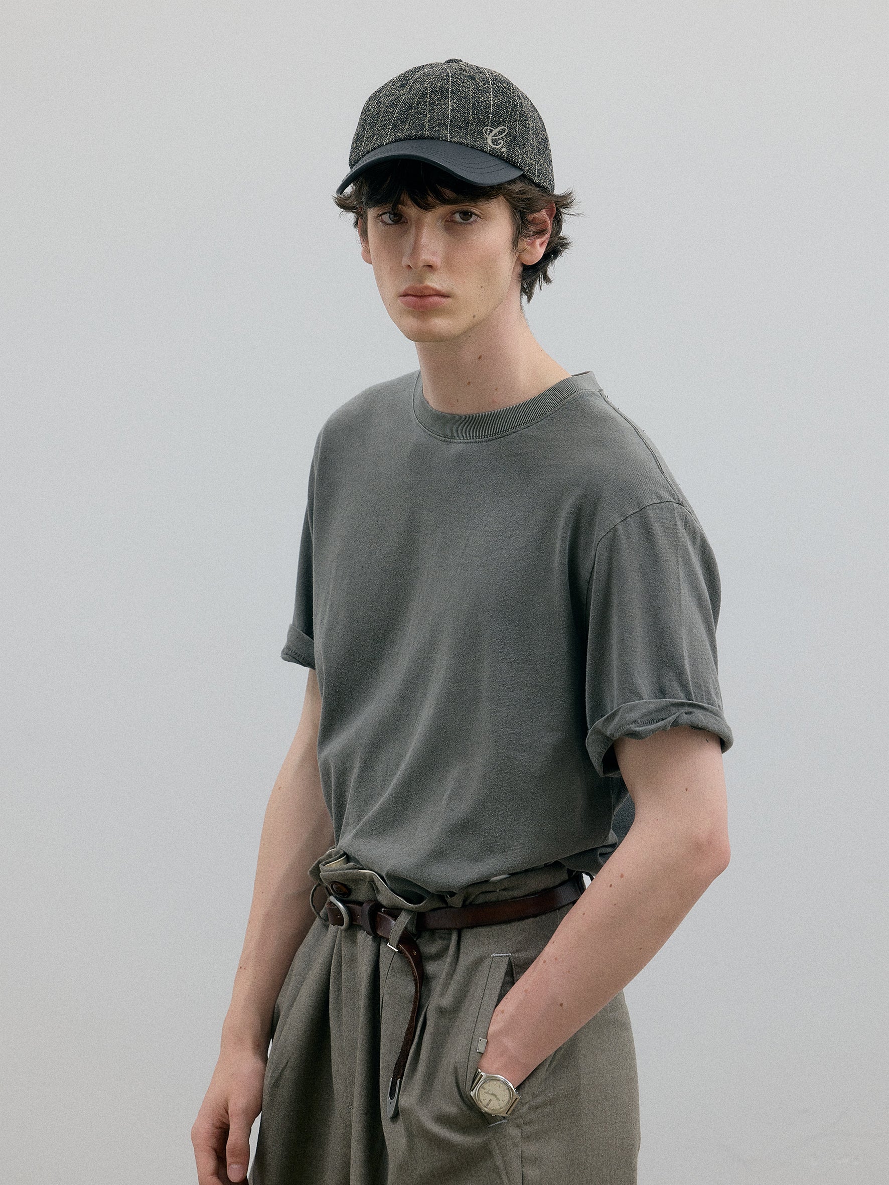 011 - Founder Roll-up T-shirt