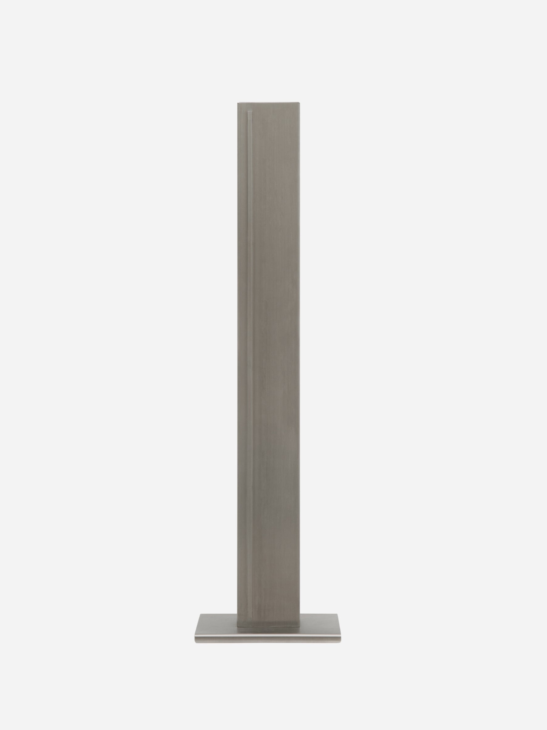006 - AT-2 Floor Ashtray