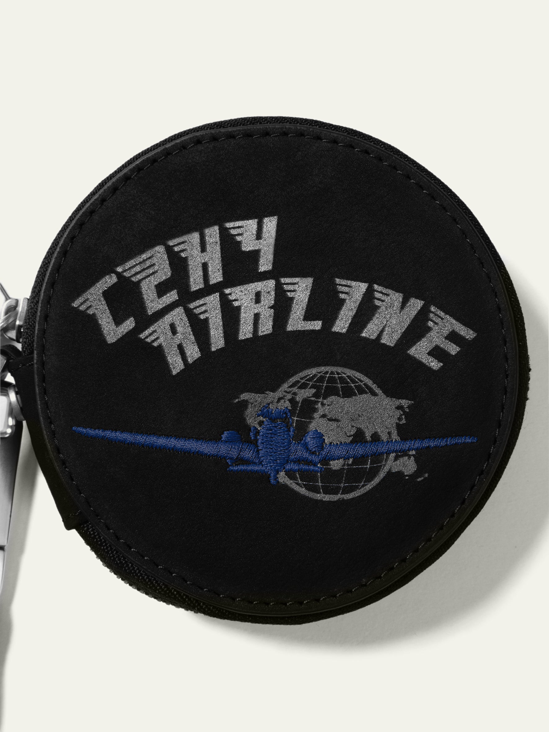 010 - C2H4 Airline Pouch