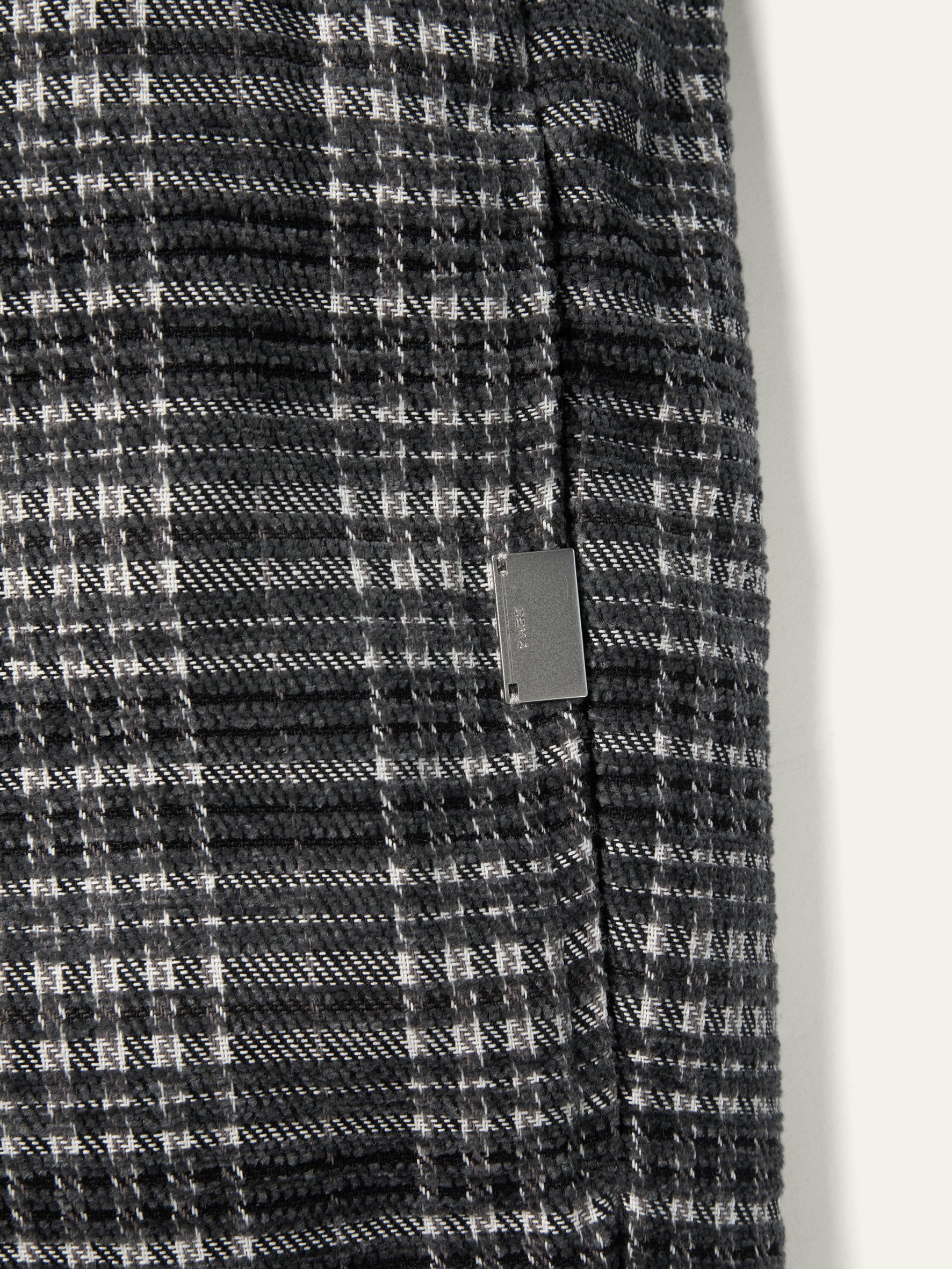 010 - Gridlines Puffer Shirt