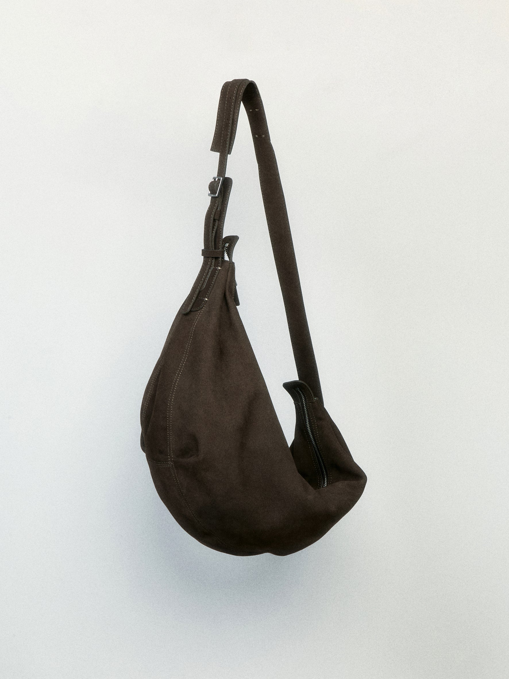 012 - Writer‘s Arc Commuter Bag