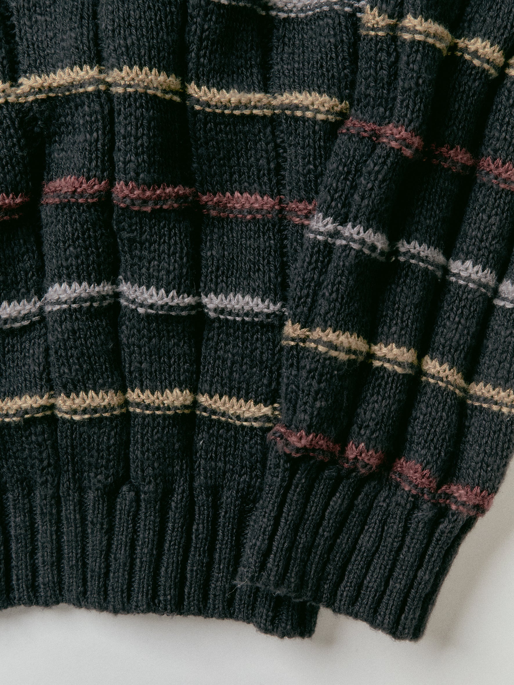 012 - Wesley Heritage Jacquard Pullover