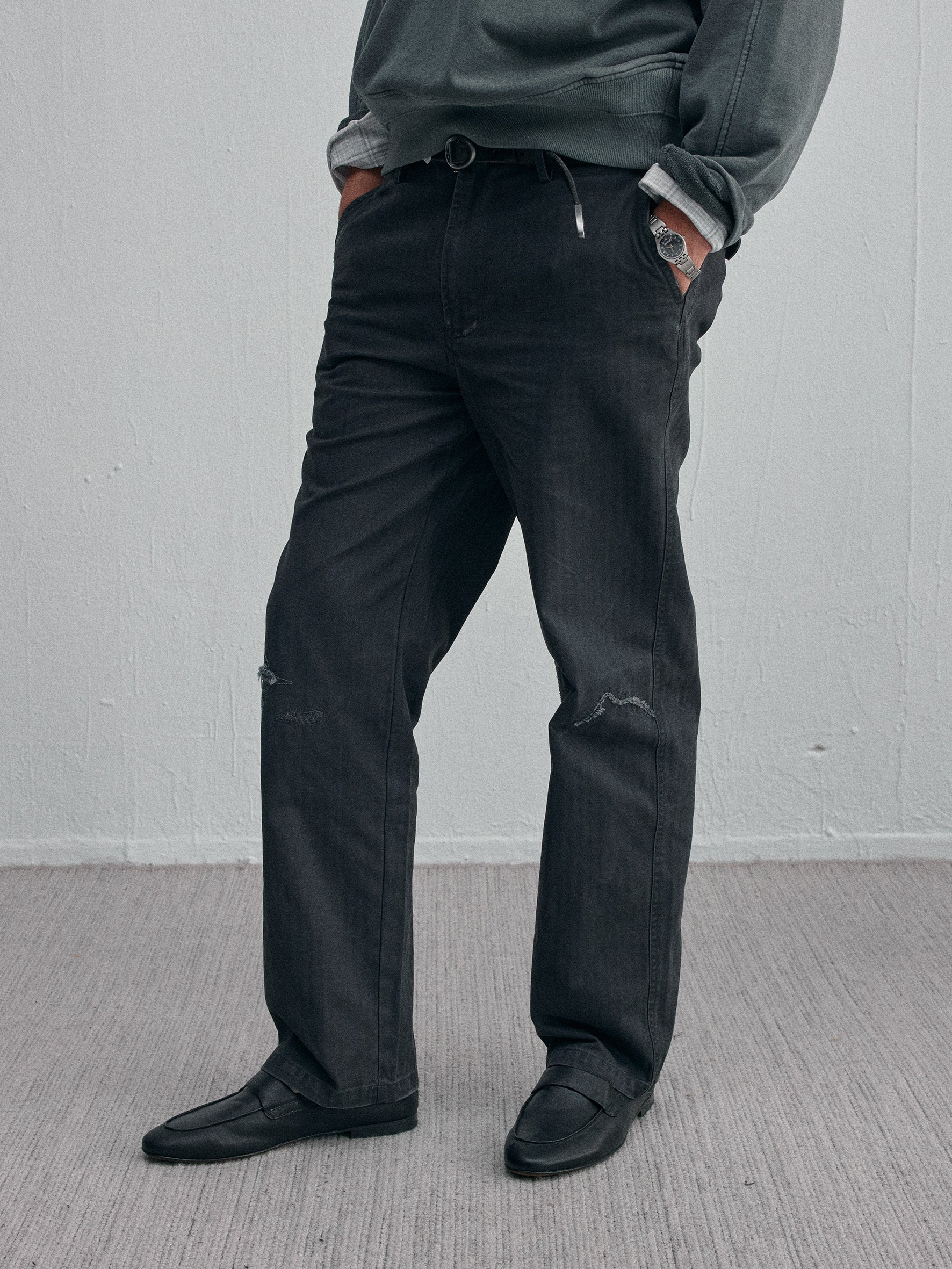 012 - The Mechanic Distressed Cargo Pants