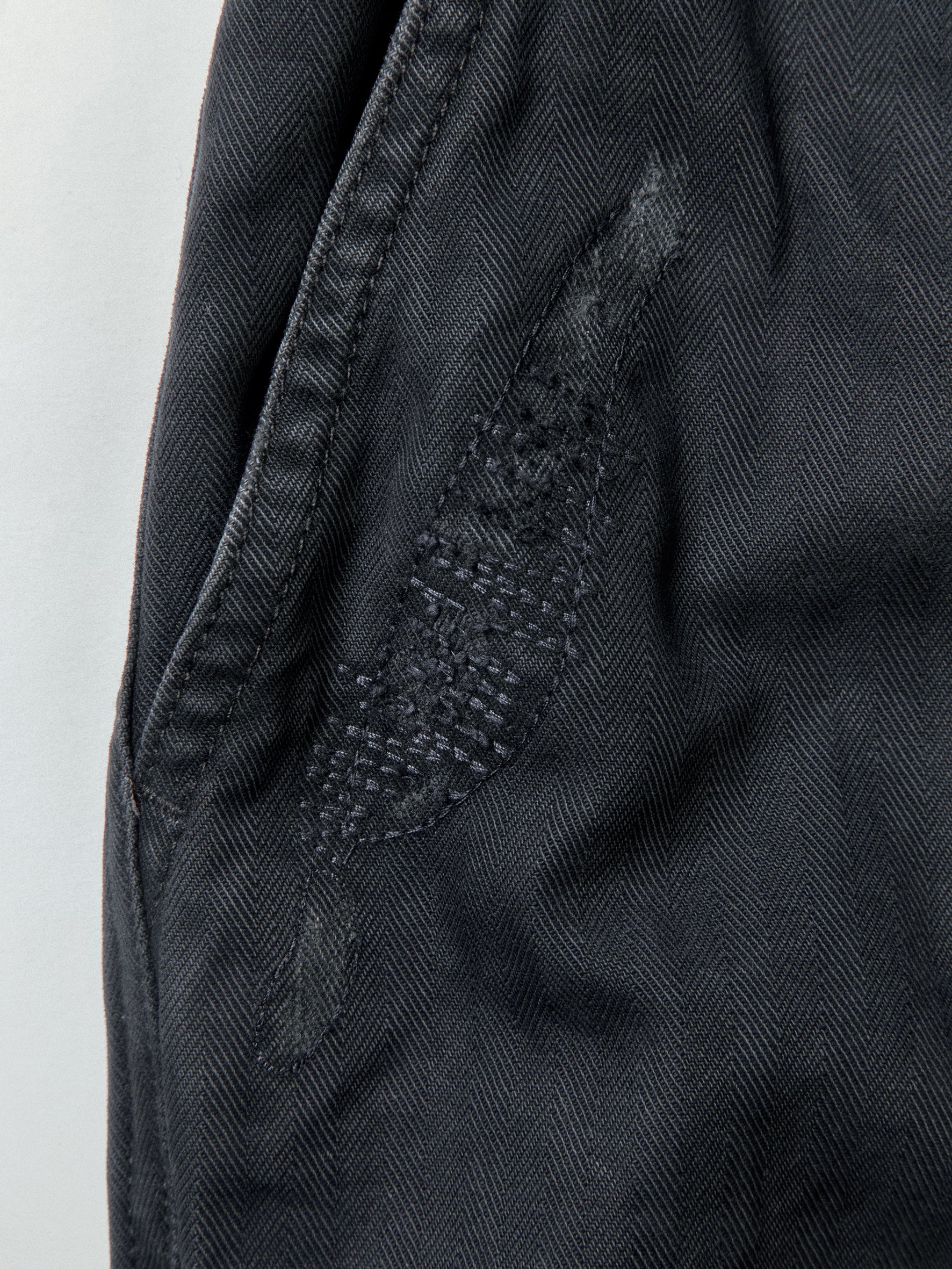 012 - The Mechanic Distressed Cargo Pants