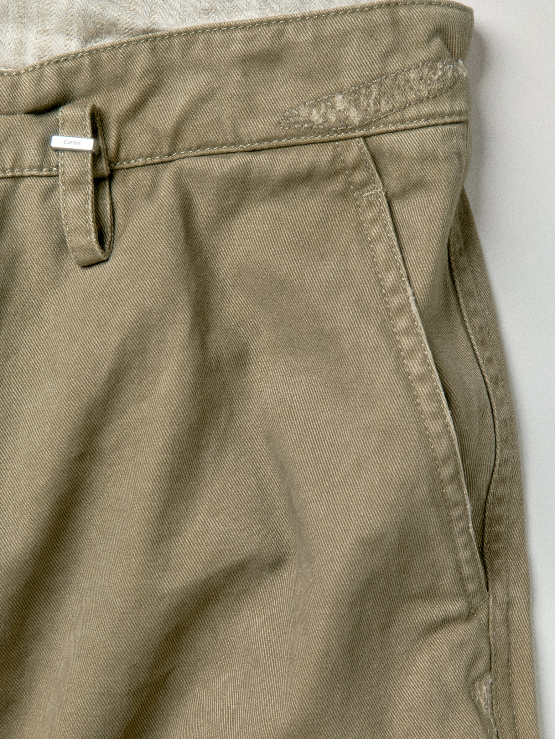 012 - The Mechanic Distressed Cargo Pants