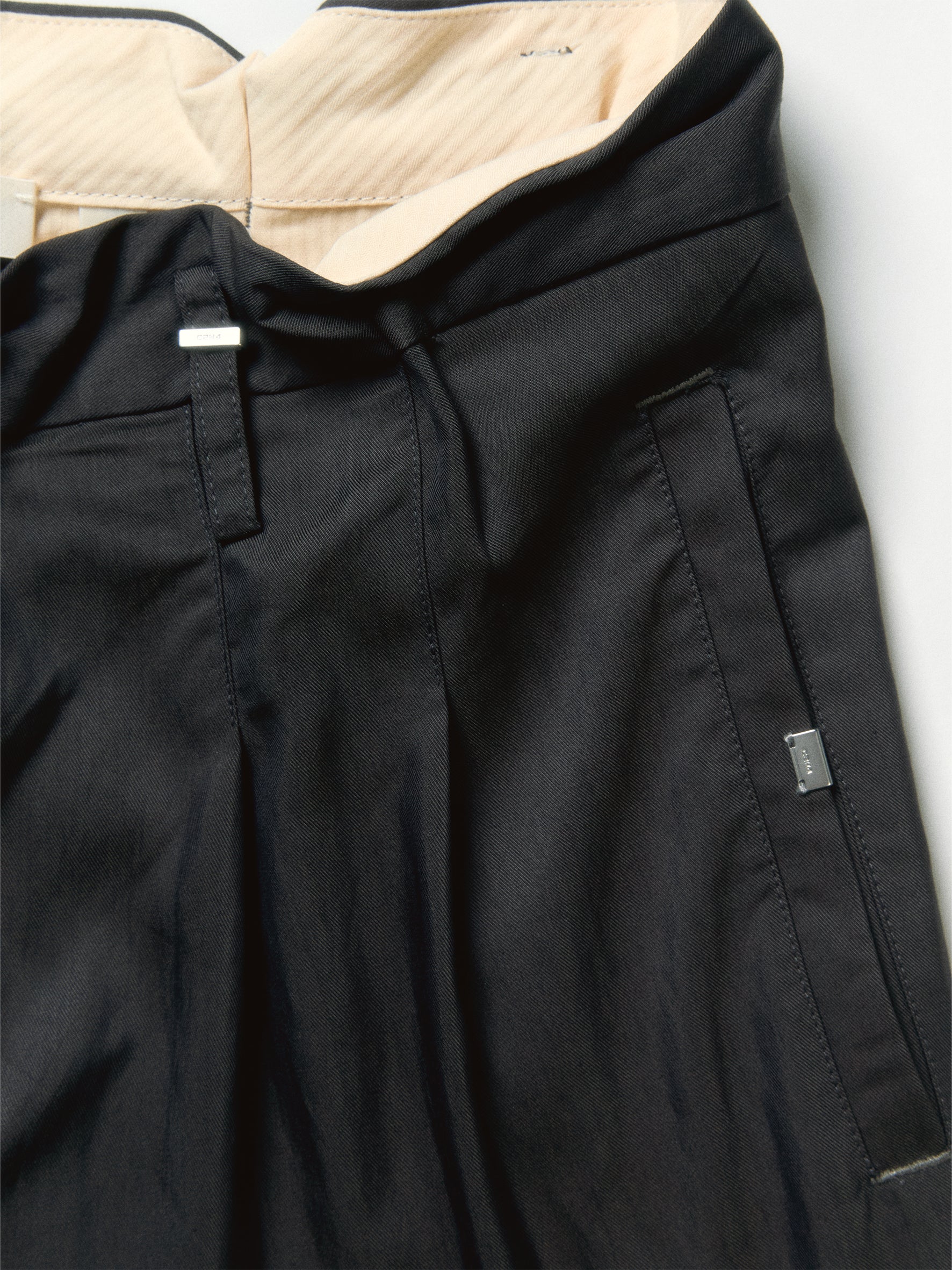 012 - Vrille Tailored Pants