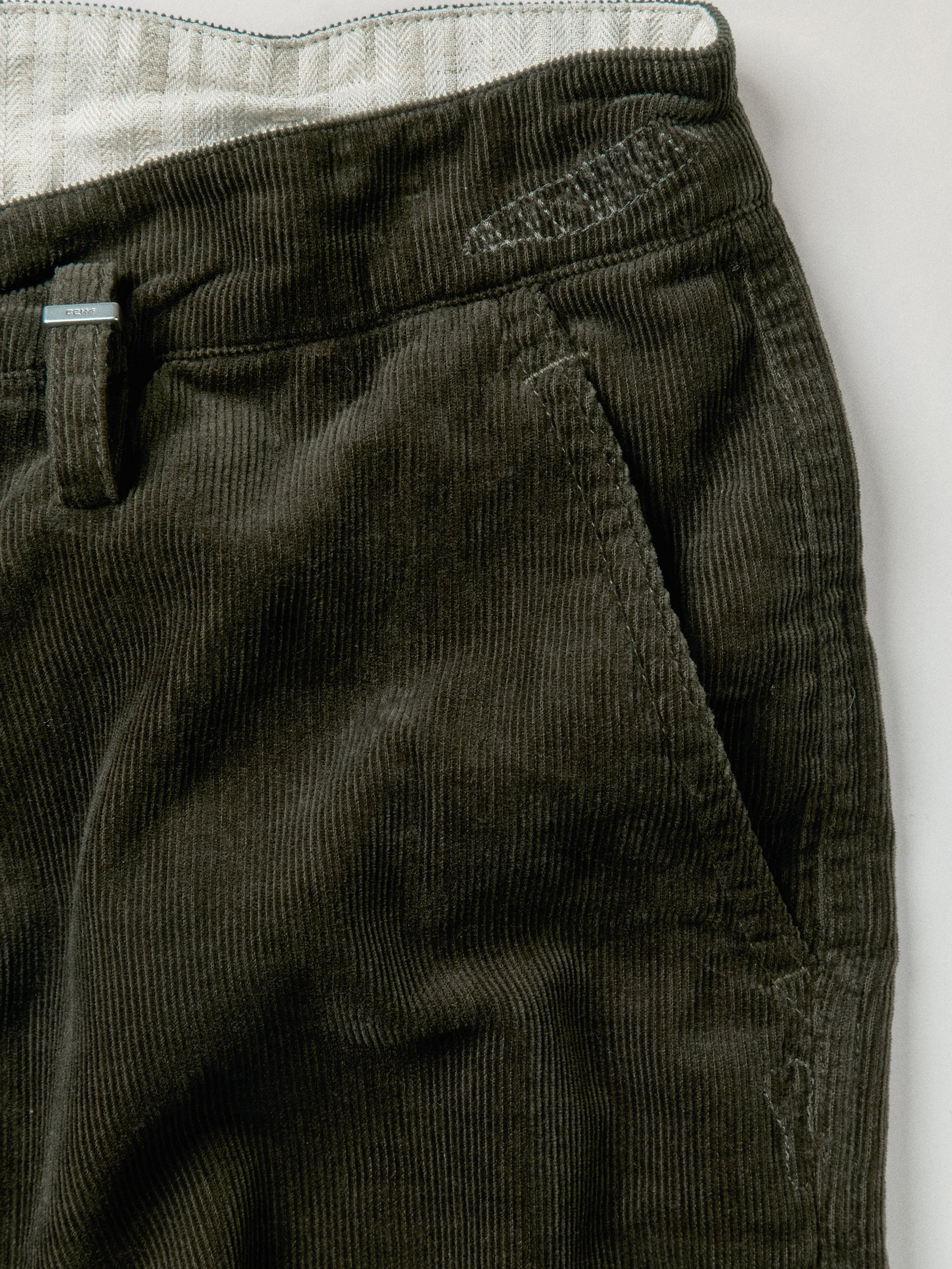 012 - The Mechanic Distressed Cargo Pants