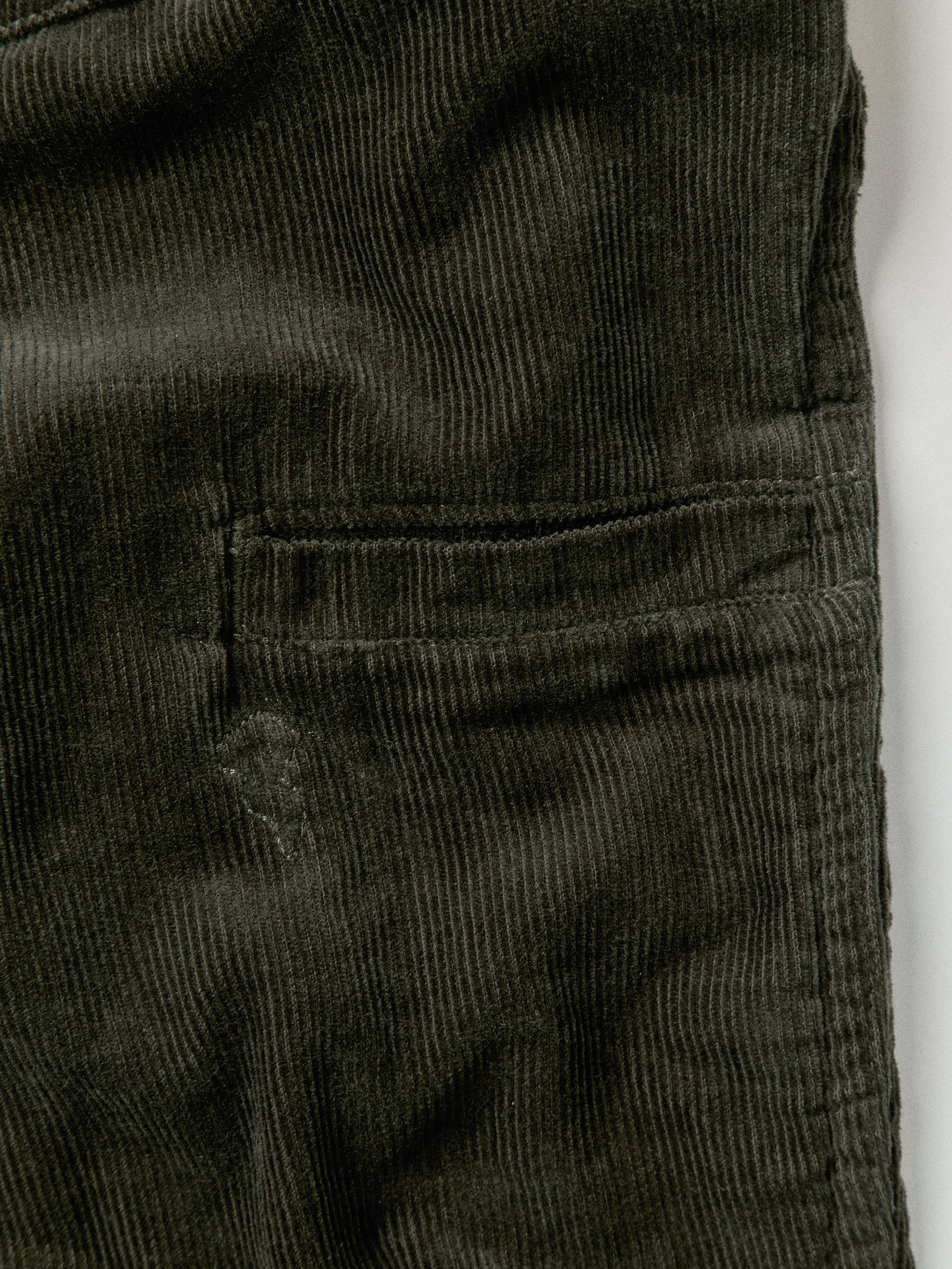 012 - The Mechanic Distressed Cargo Pants