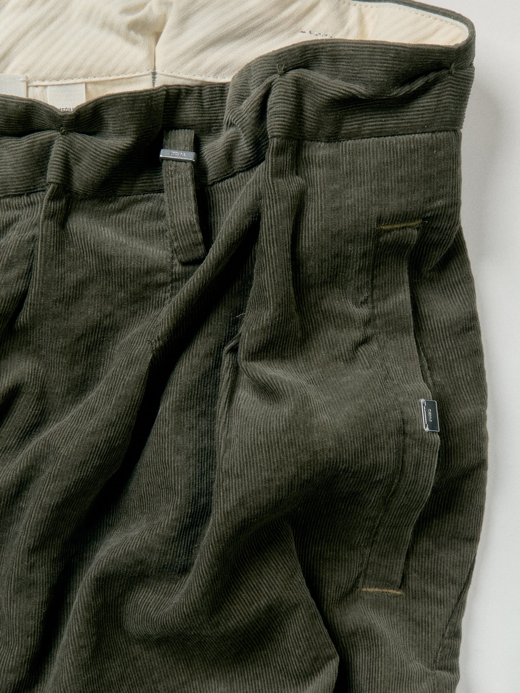 012 - Vrille Tailored Pants