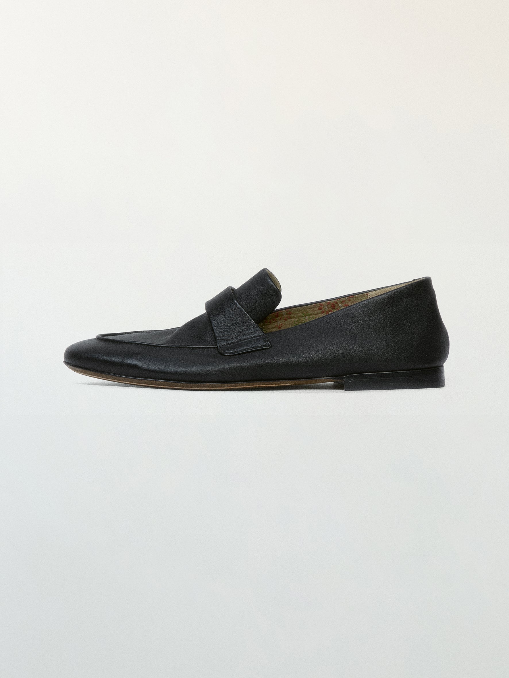 012 - Midtown Evening Fluid Loafer