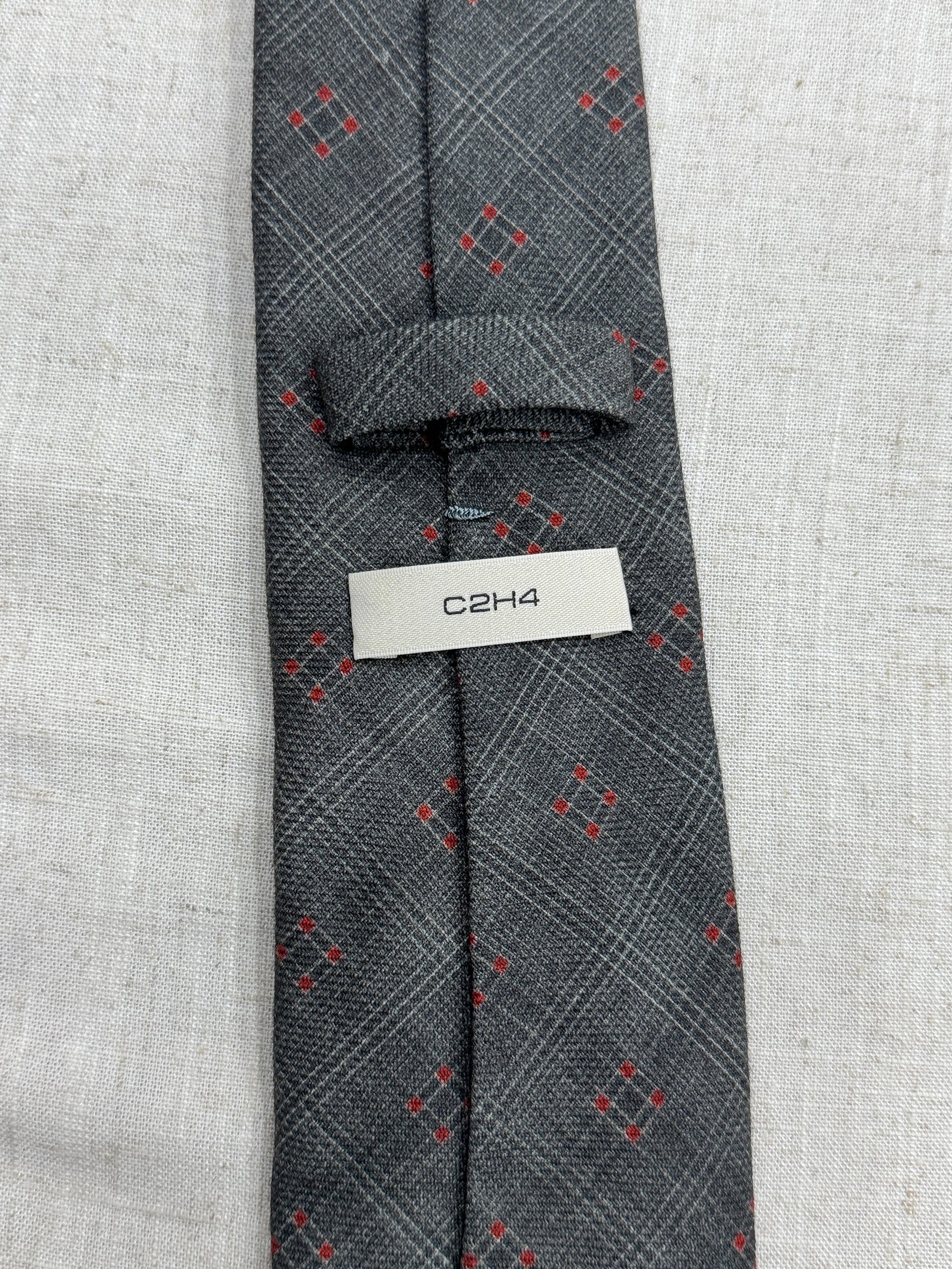 012 - Lake Como Woven Tie
