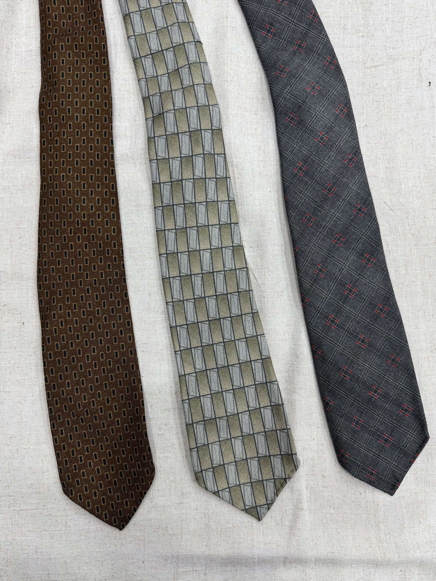 012 - Lake Como Woven Tie