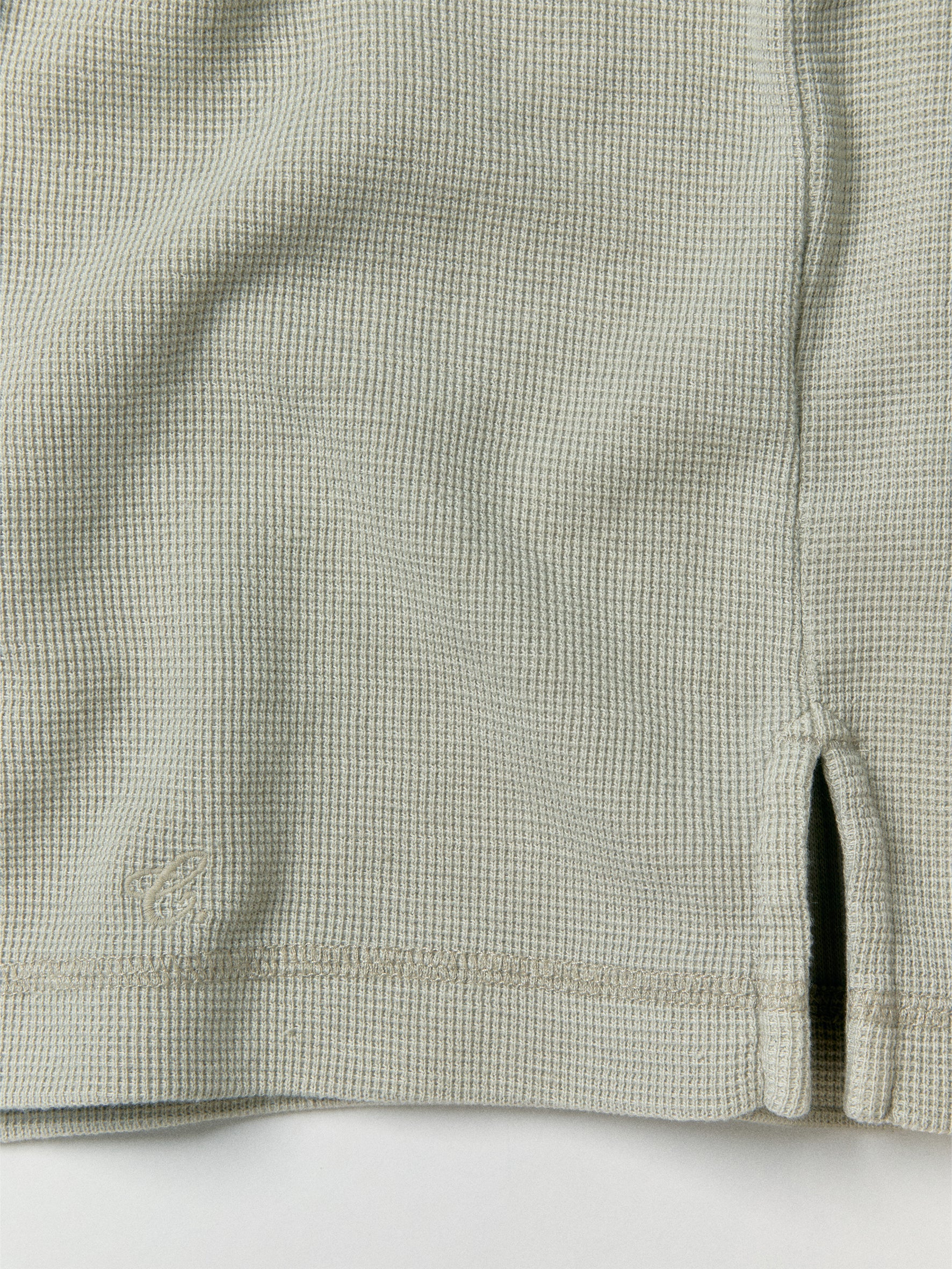 012 - Moccasin Memory Textured Short-Sleeve Henley